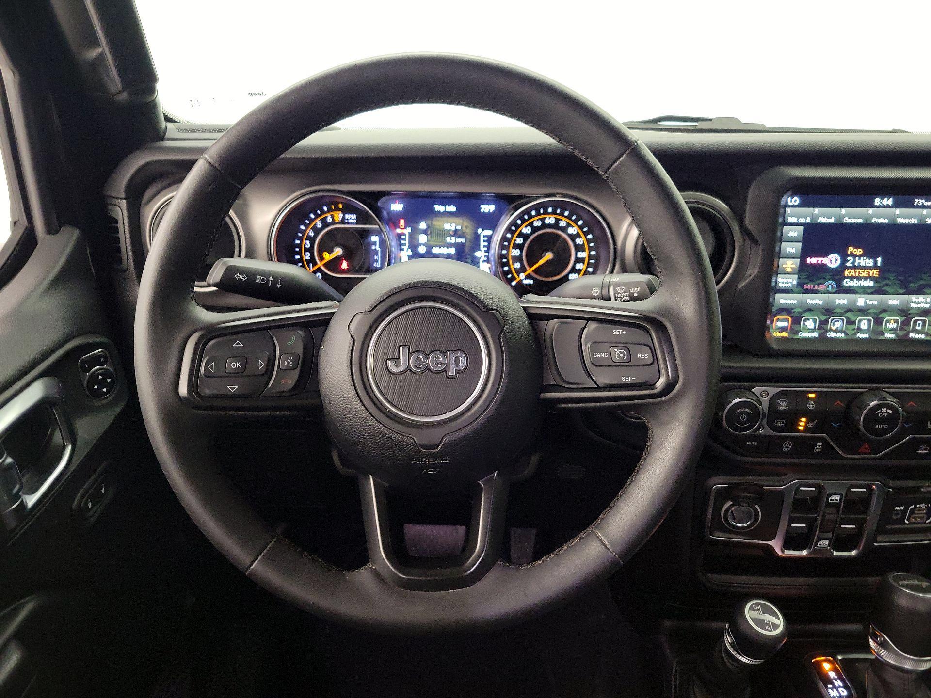 Thumbnail: 2023 Jeep Gladiator - 10