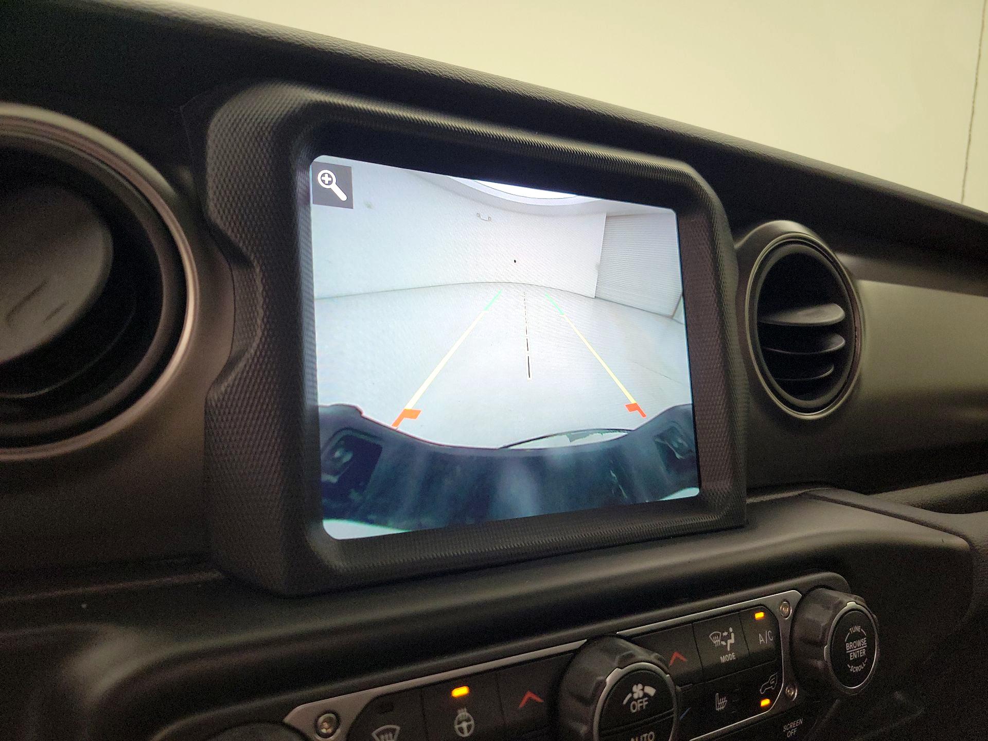 Thumbnail: 2023 Jeep Gladiator - 14