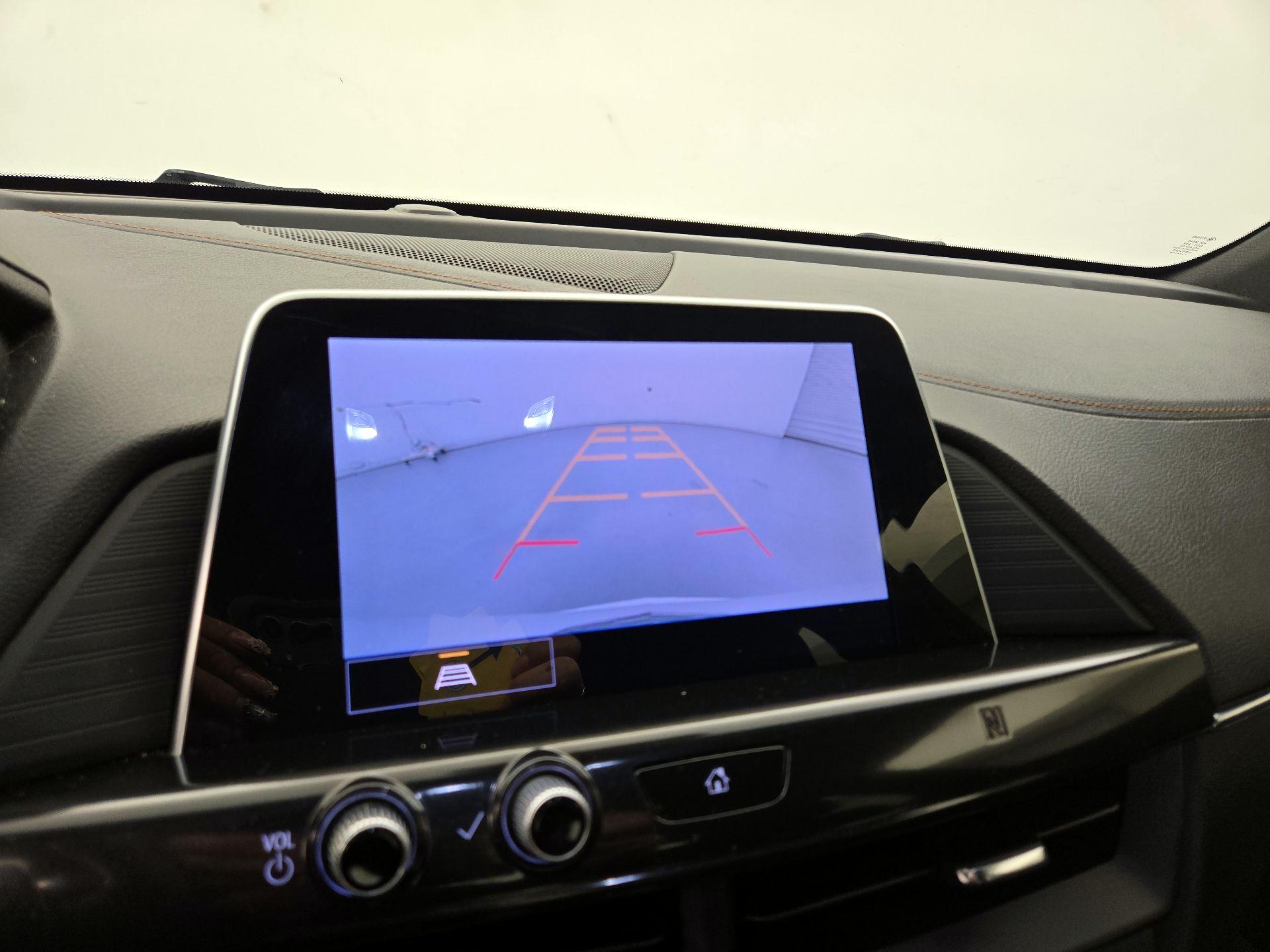 Thumbnail: 2021 Cadillac CT4 - 15