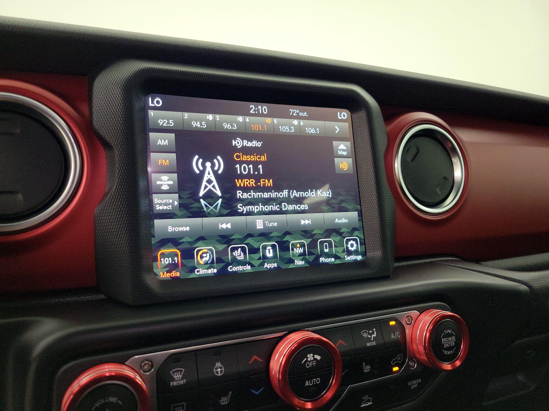 Thumbnail: 2022 Jeep Gladiator - 15