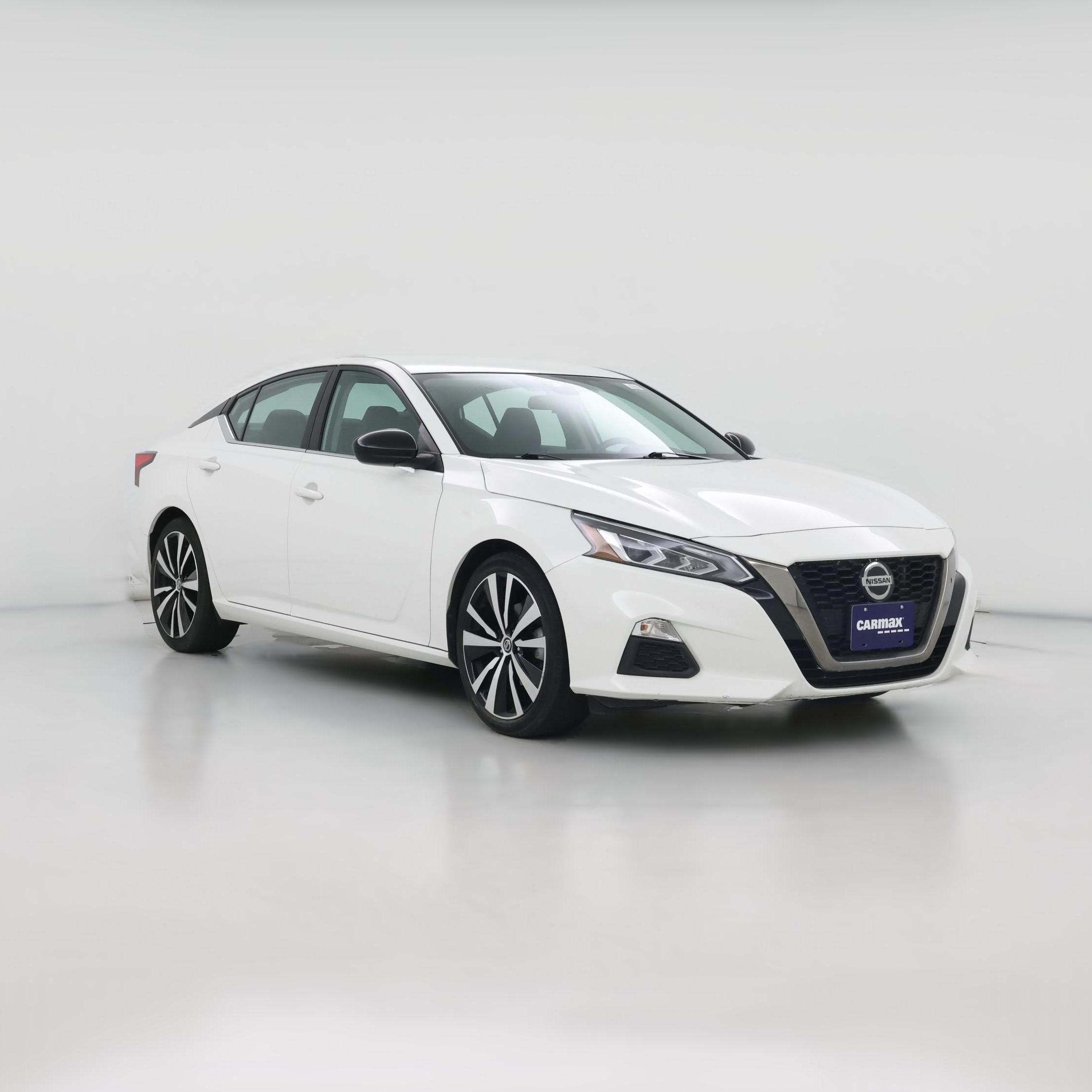 Thumbnail: 2020 Nissan Altima - 1