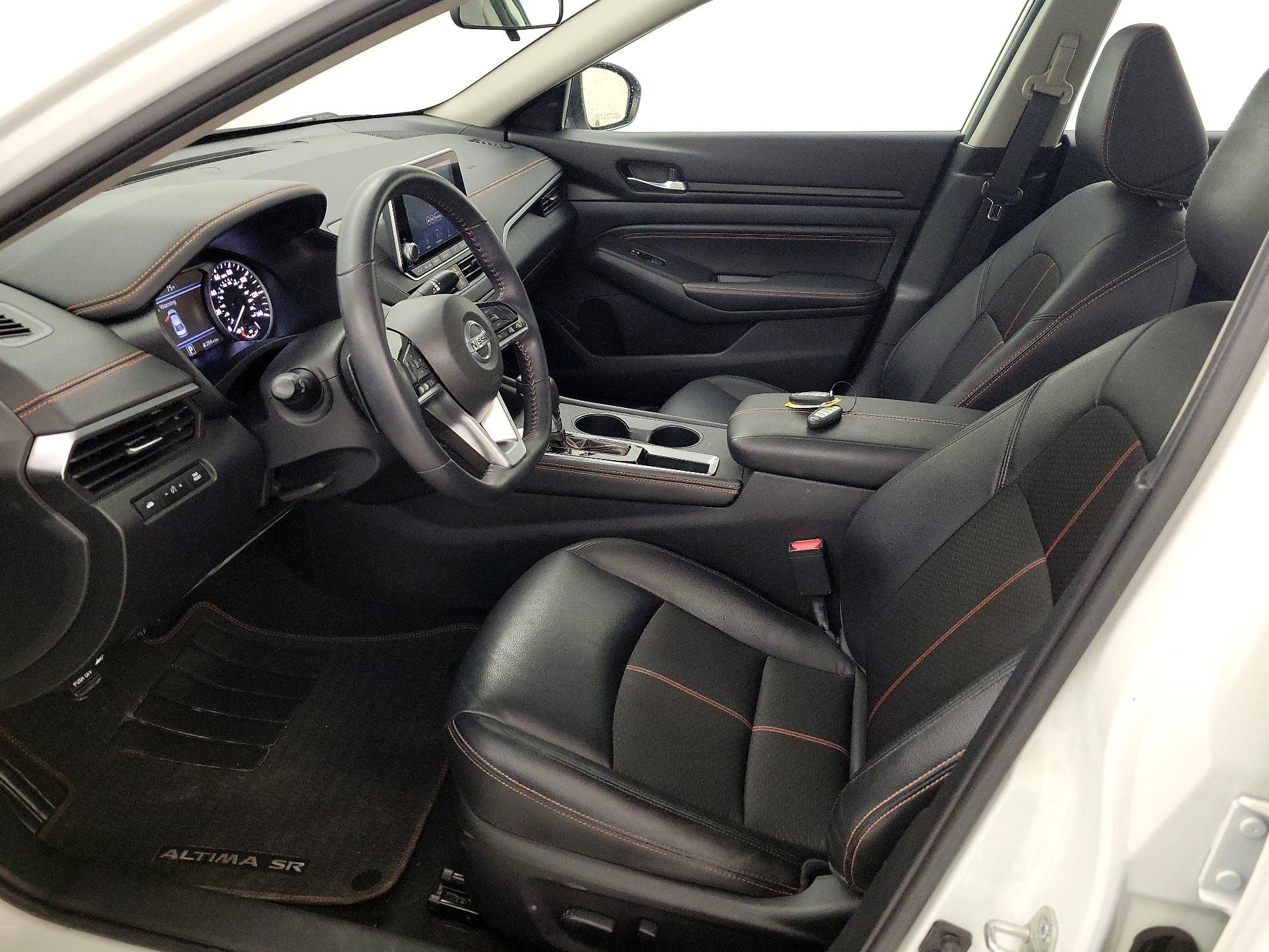 Thumbnail: 2020 Nissan Altima - 11
