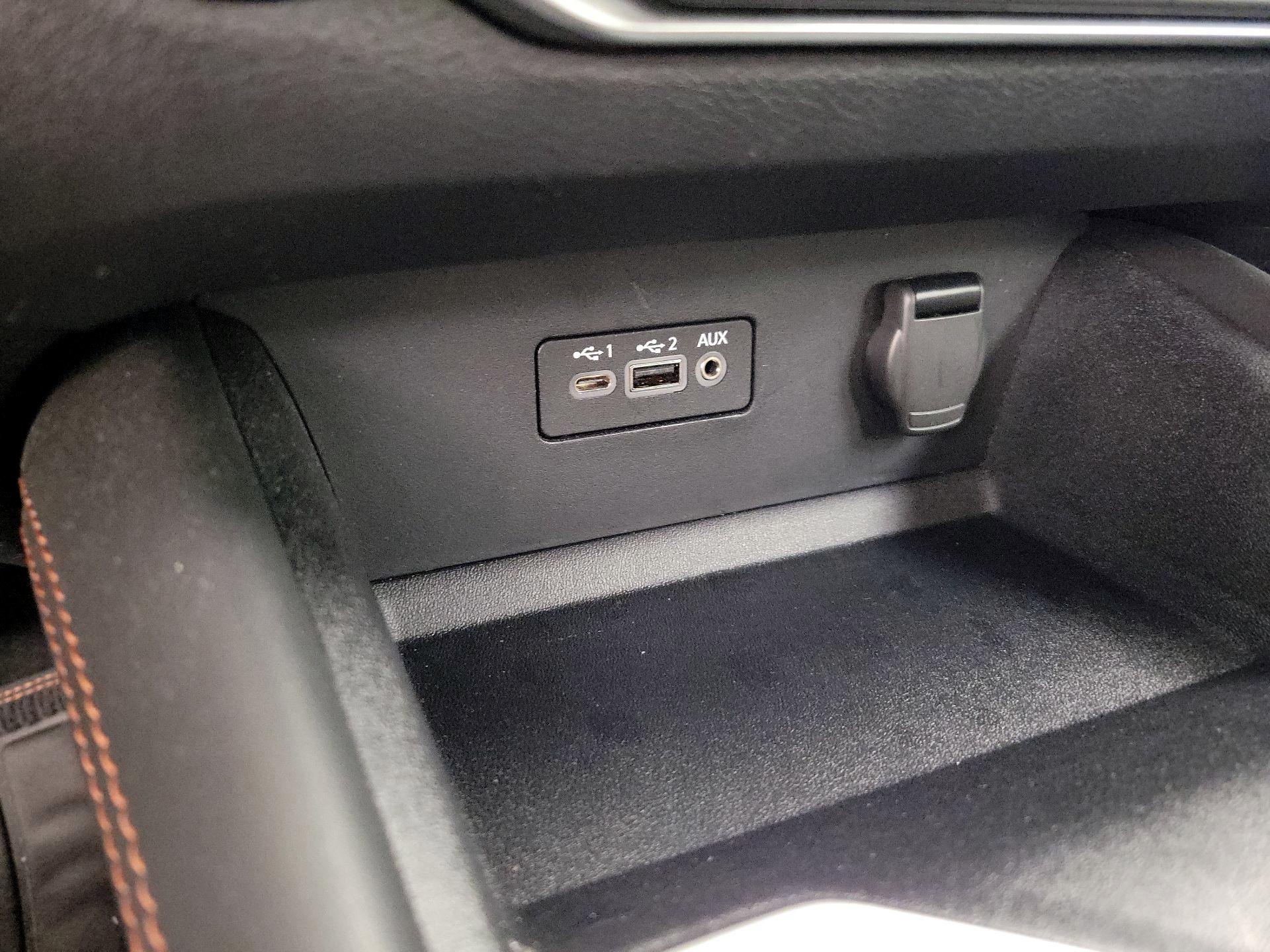 Thumbnail: 2020 Nissan Altima - 18