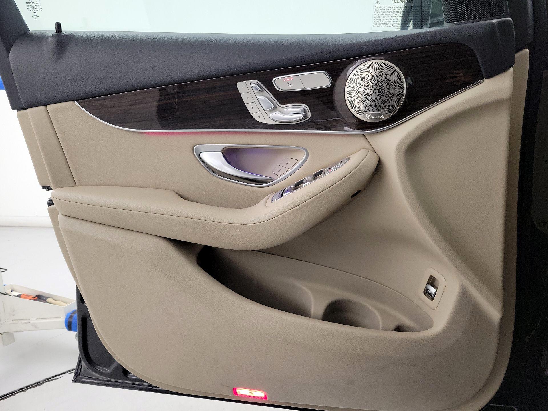 Thumbnail: 2021 Mercedes-Benz GLC - 12