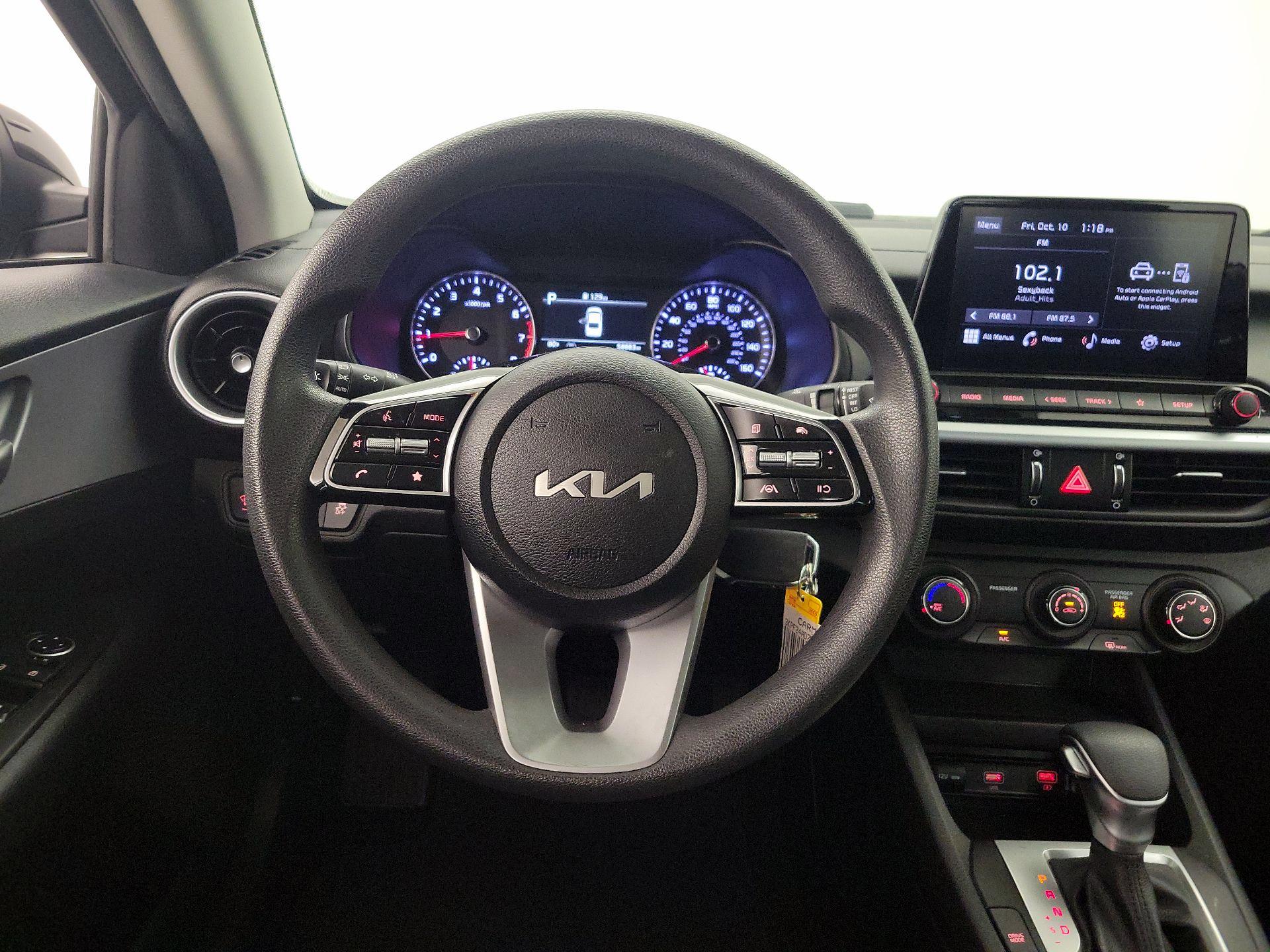 Thumbnail: 2024 Kia Forte - 10