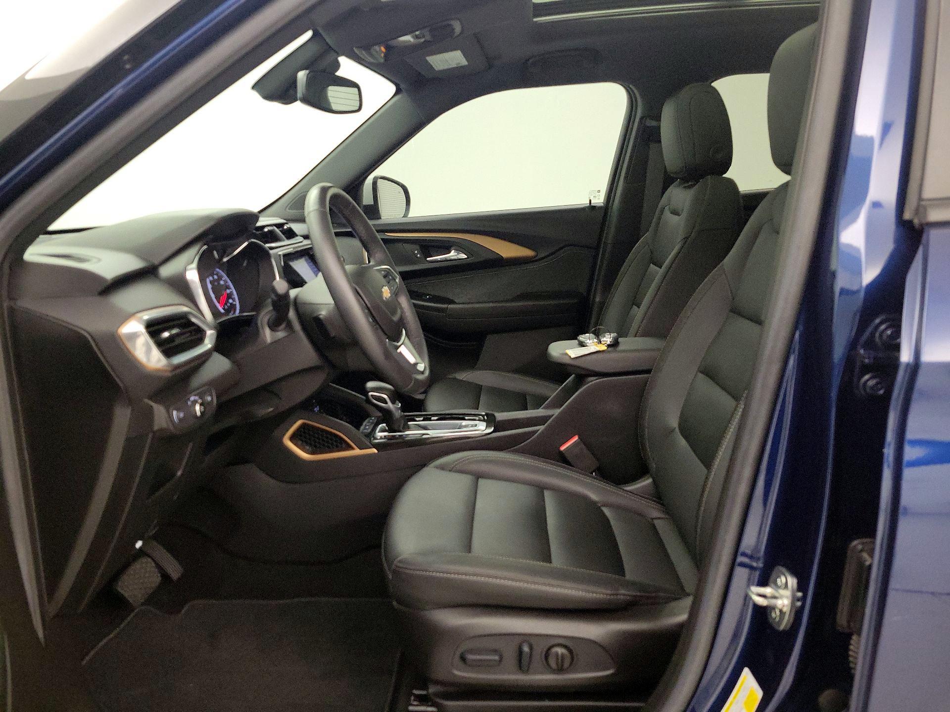 Thumbnail: 2022 Chevrolet TrailBlazer - 11