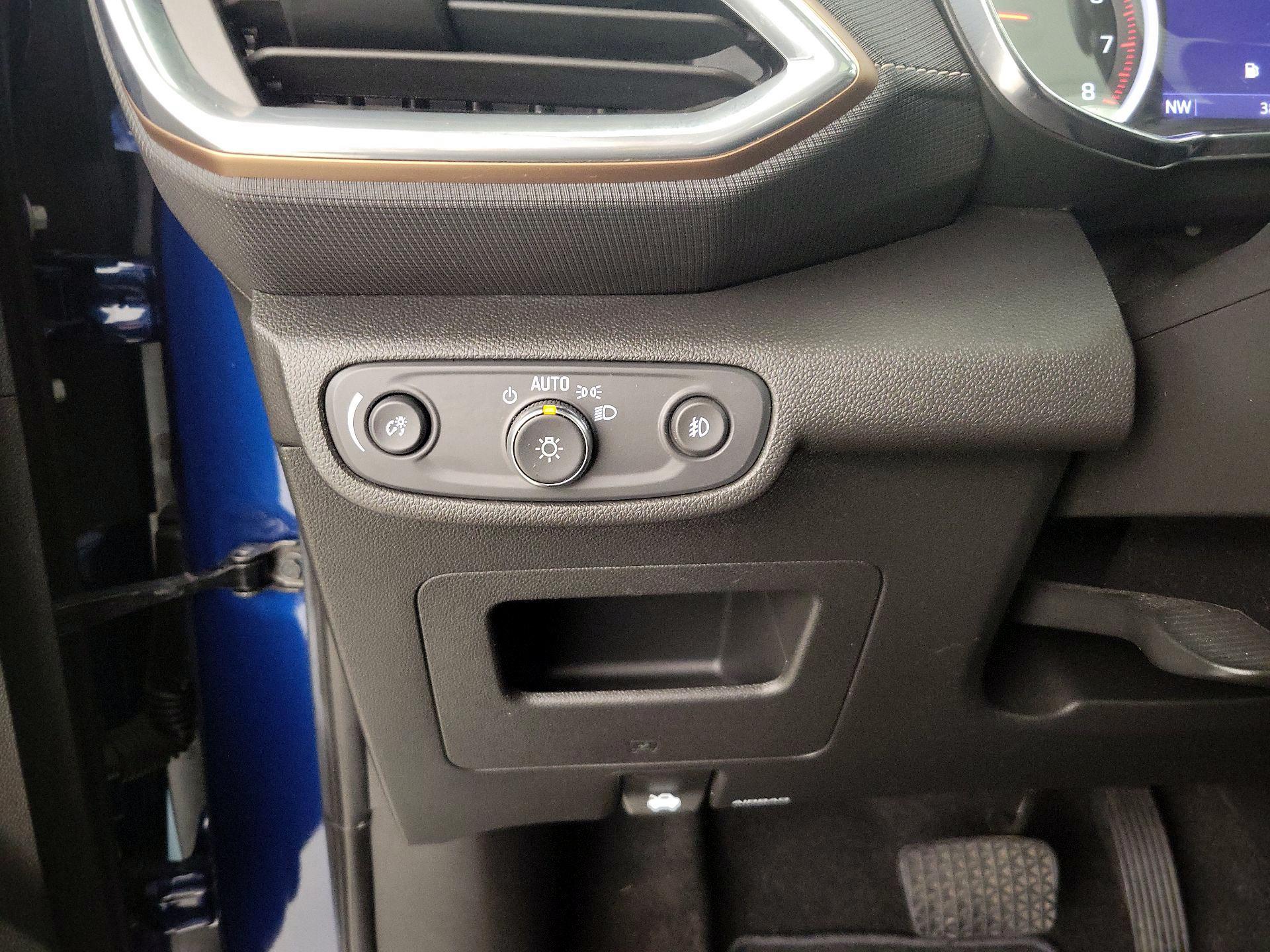 Thumbnail: 2022 Chevrolet TrailBlazer - 13