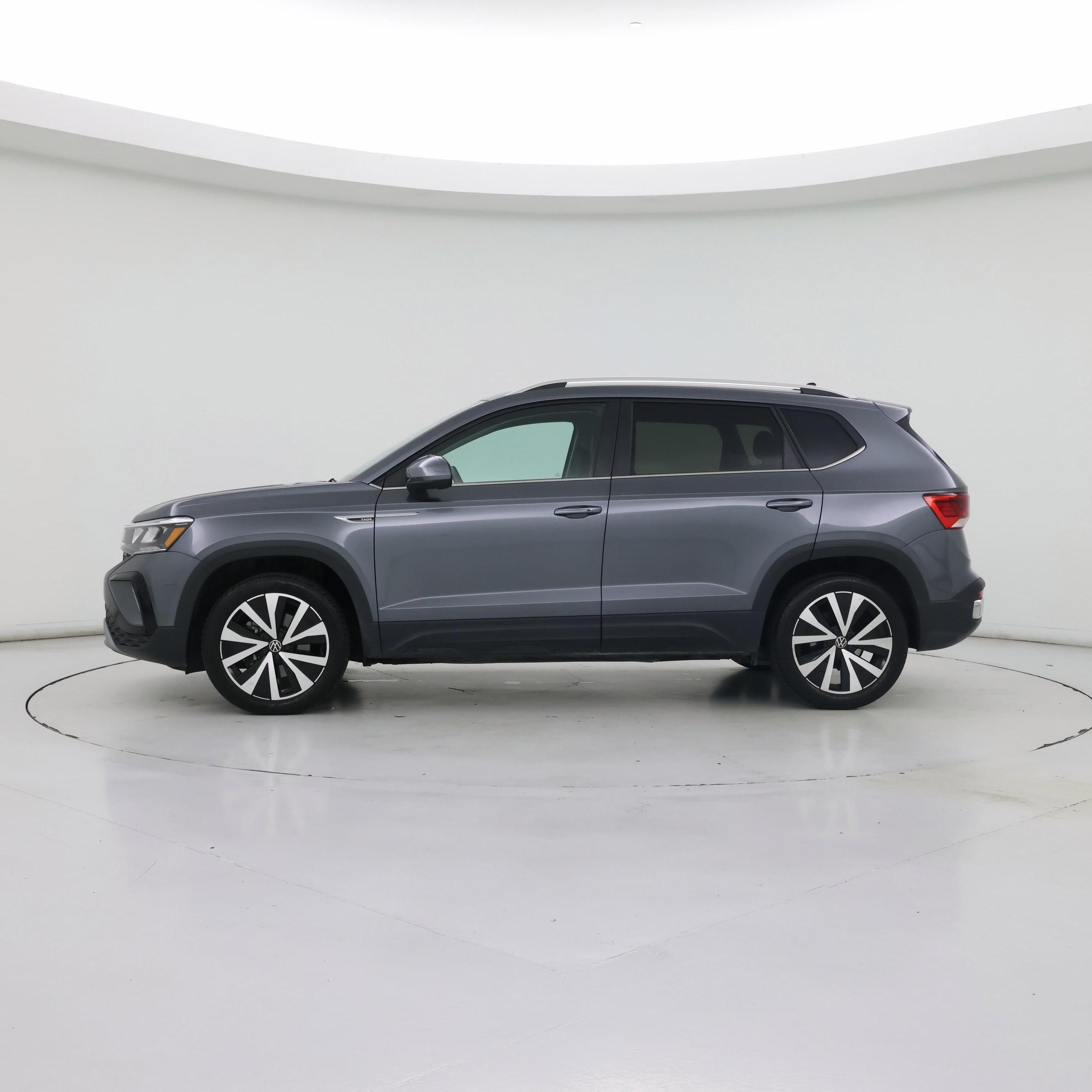 Thumbnail: 2024 Volkswagen Taos - 3
