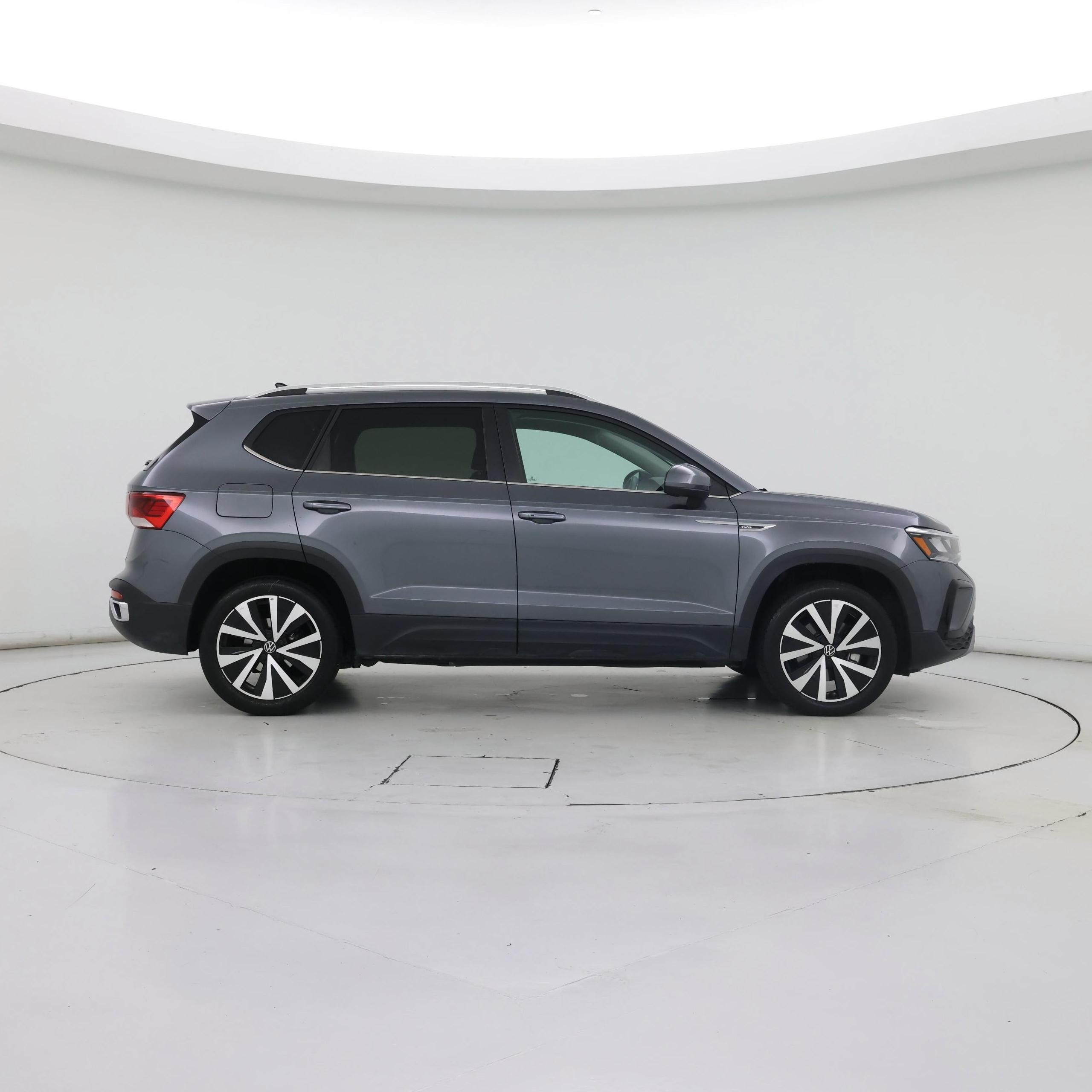 Thumbnail: 2024 Volkswagen Taos - 7