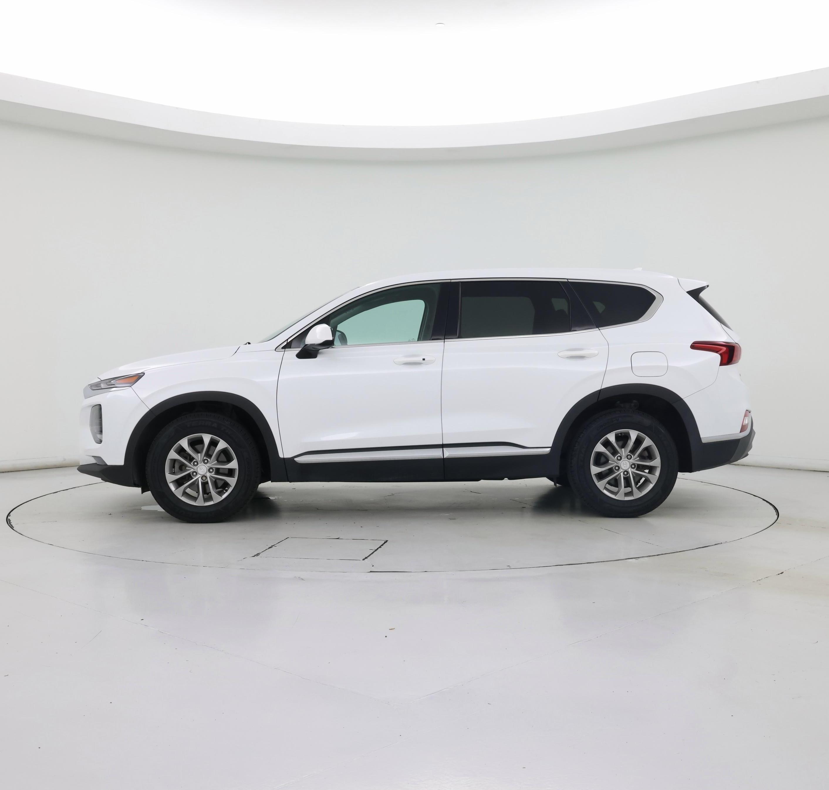 Thumbnail: 2020 Hyundai Santa Fe - 3