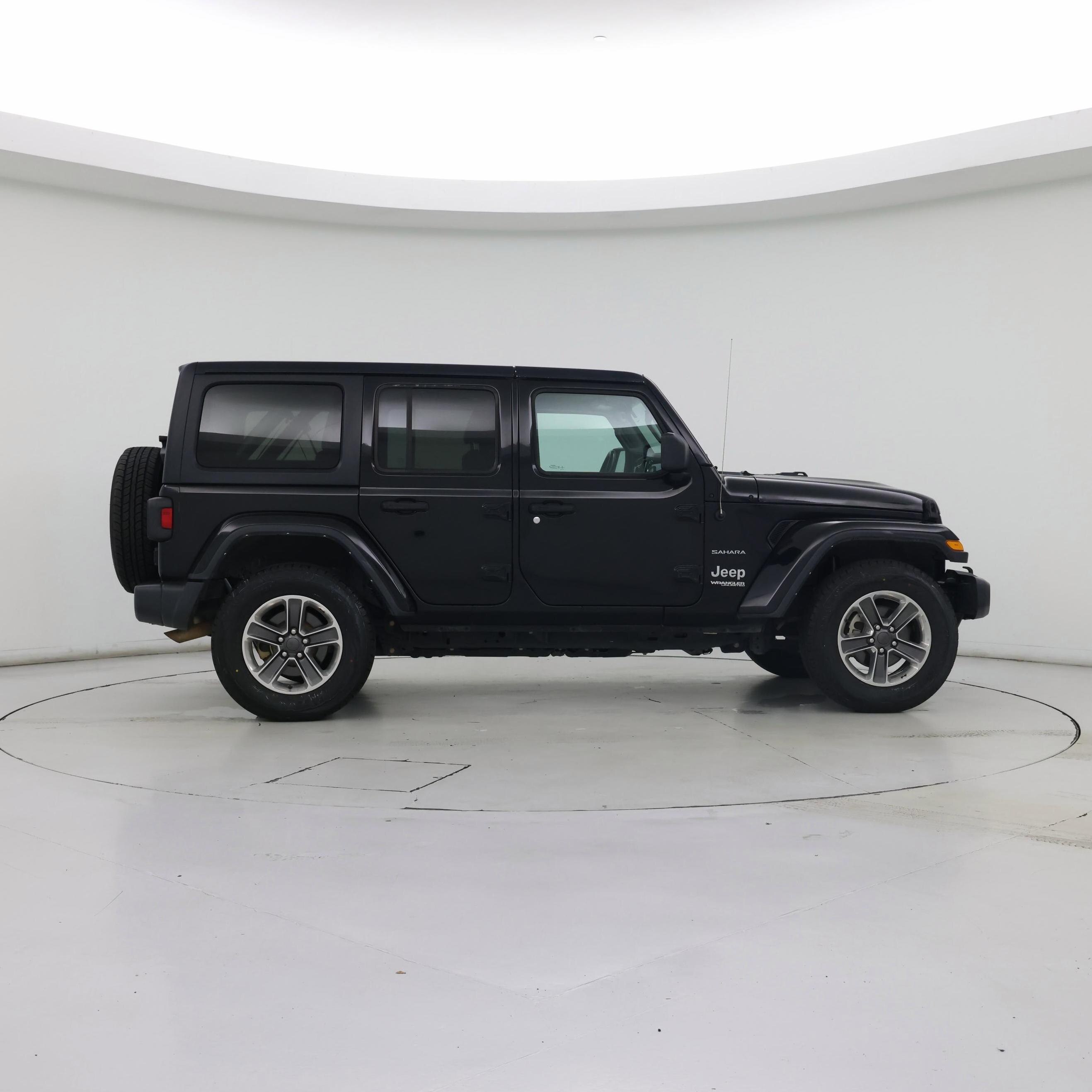 Thumbnail: 2022 Jeep Wrangler - 7