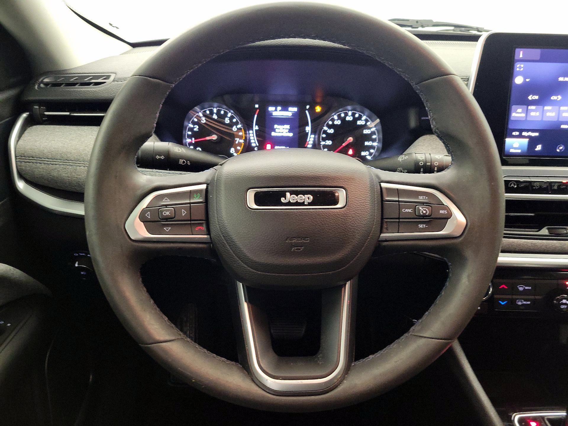 Thumbnail: 2022 Jeep Compass - 10