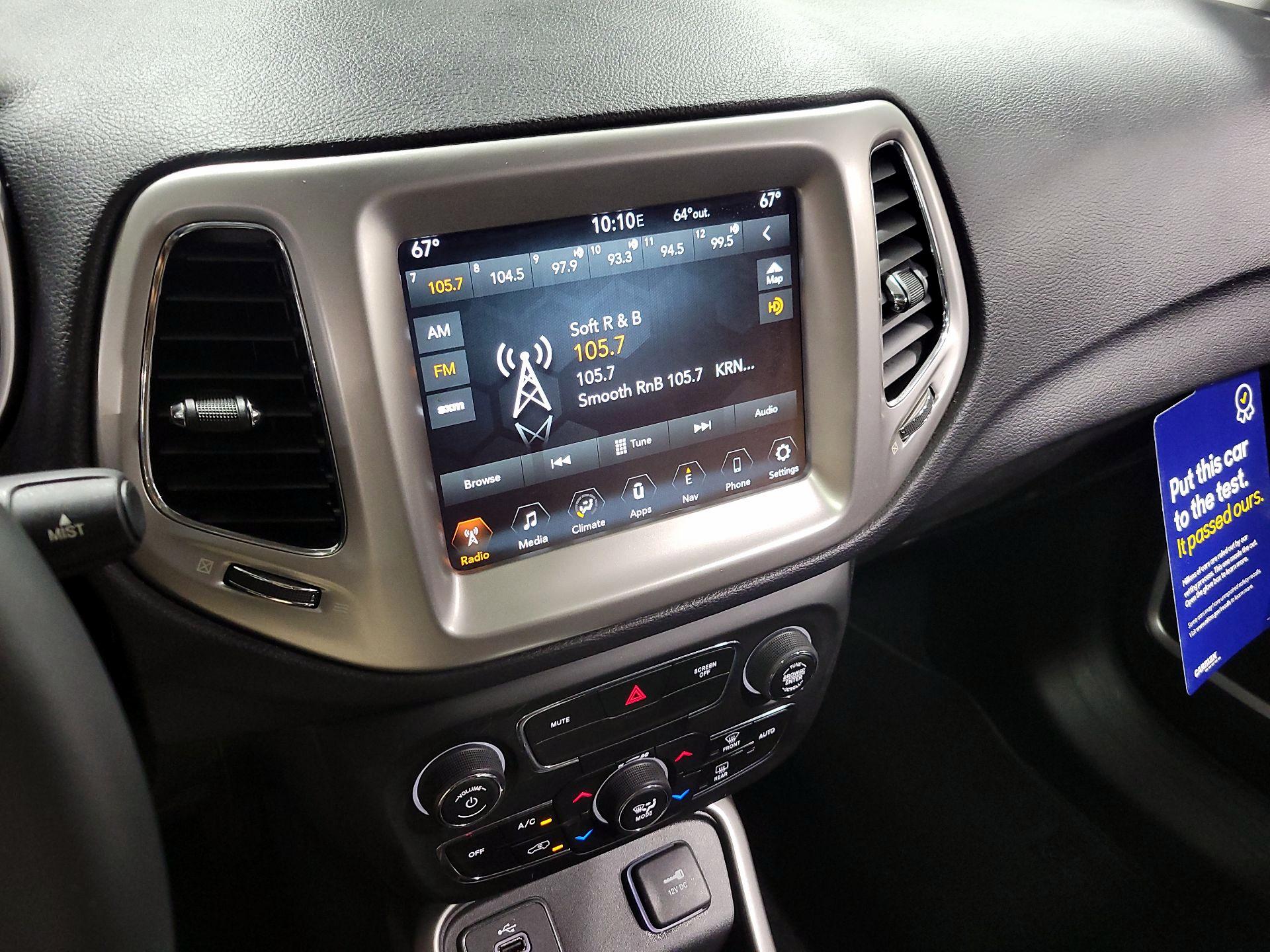 Thumbnail: 2017 Jeep Compass - 16