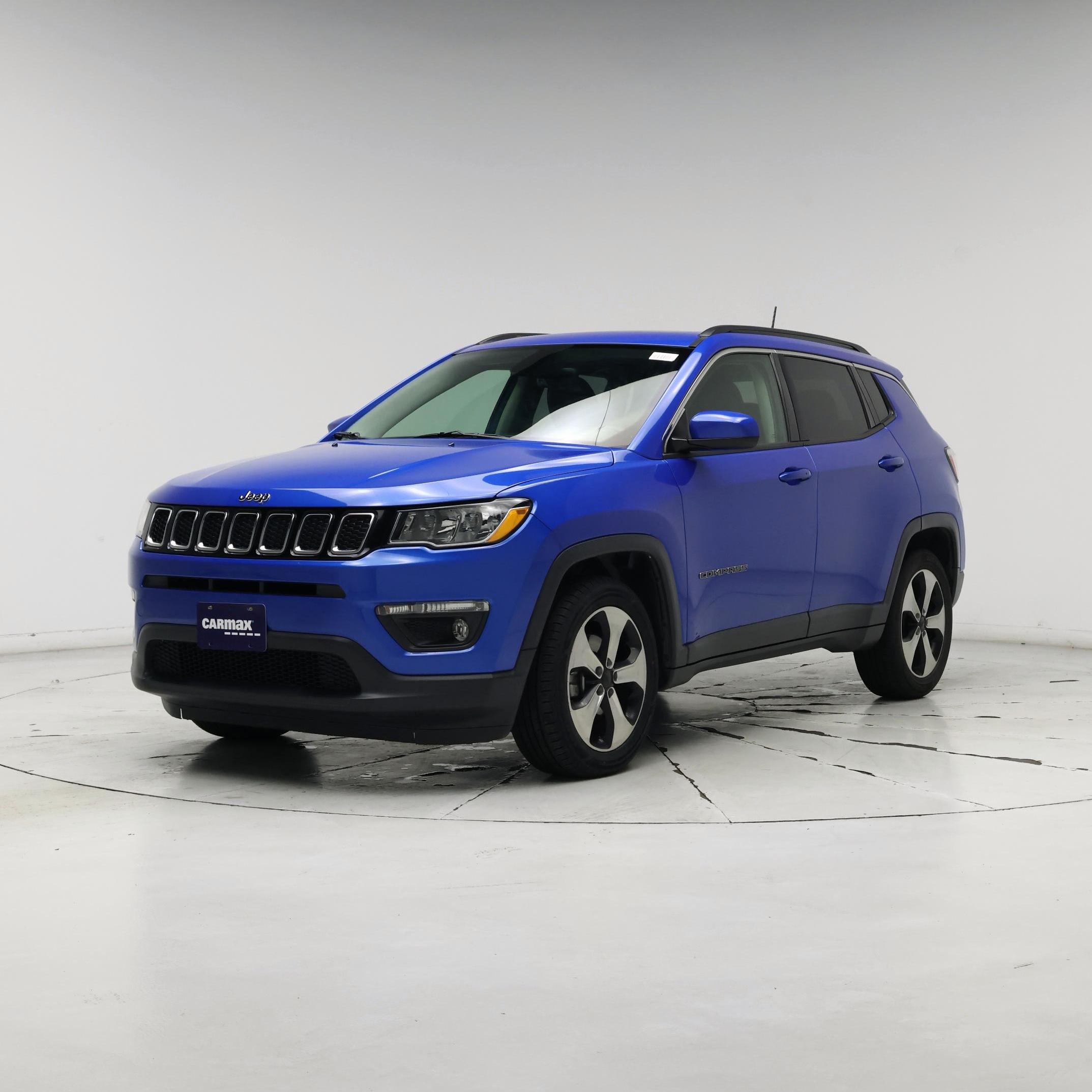 Thumbnail: 2017 Jeep Compass - 4