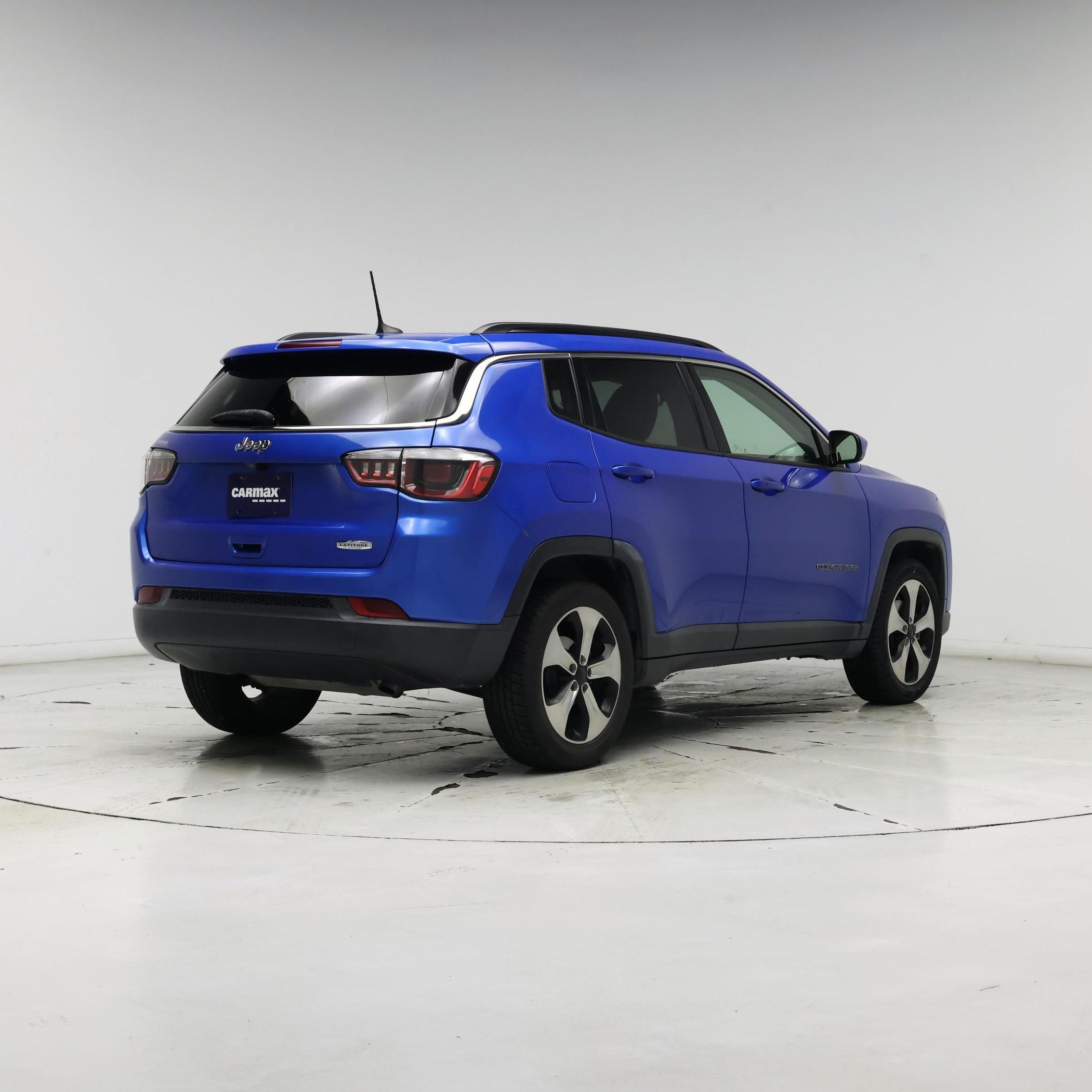 Thumbnail: 2017 Jeep Compass - 8