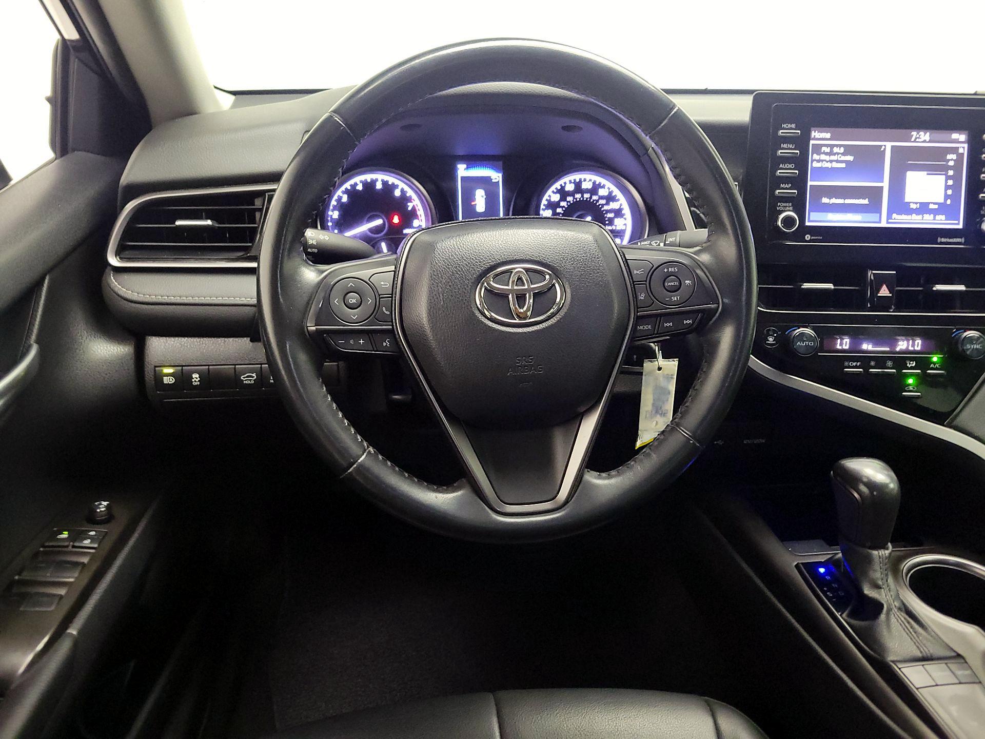 Thumbnail: 2023 Toyota Camry - 10