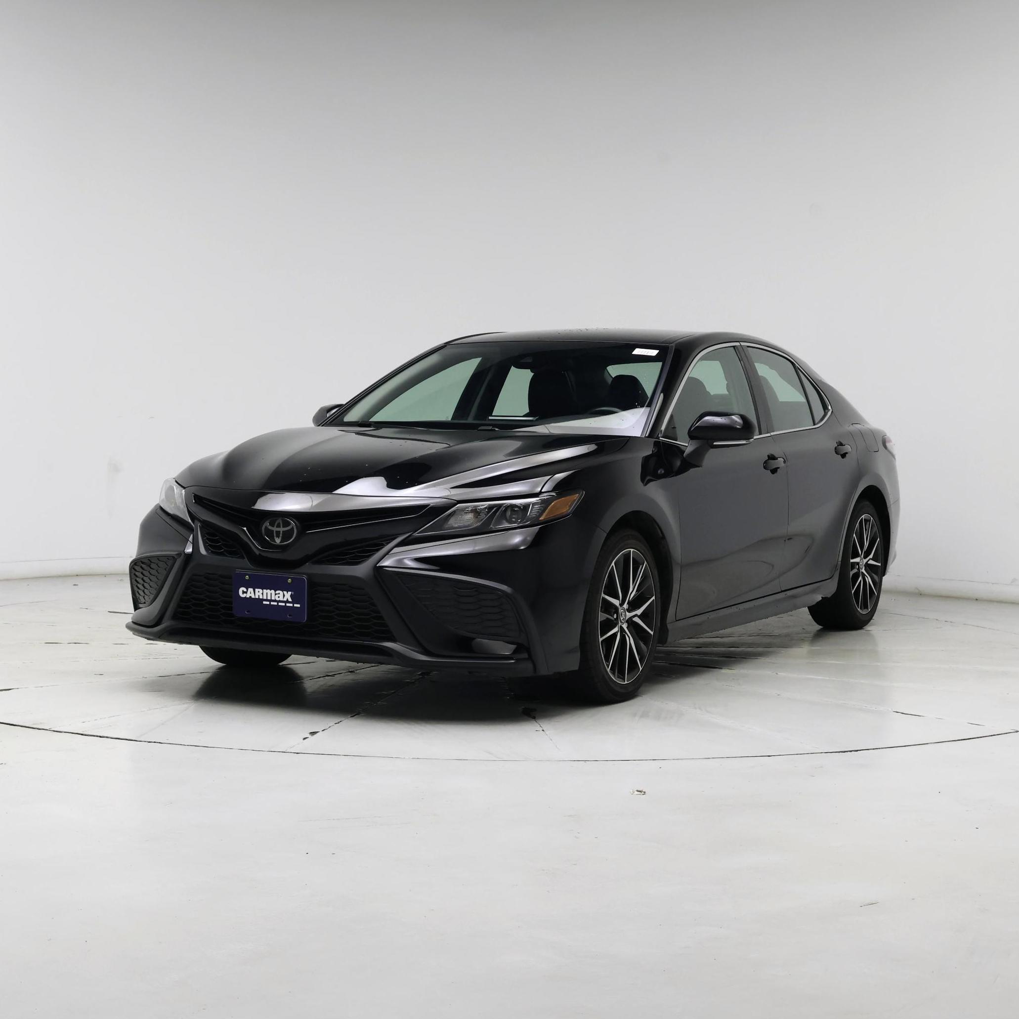 Thumbnail: 2023 Toyota Camry - 4