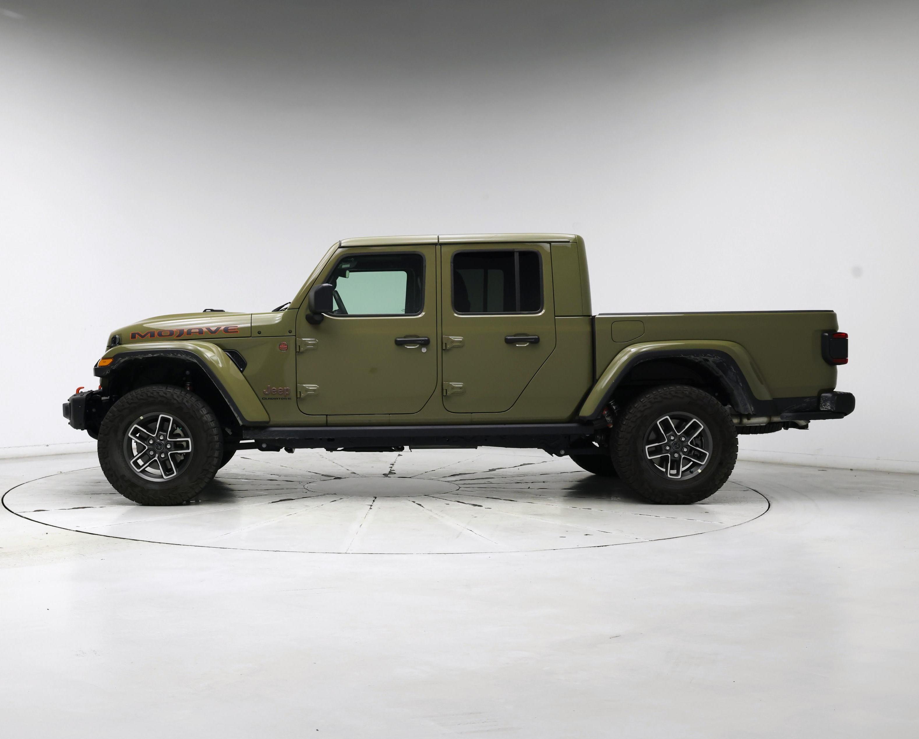 Thumbnail: 2025 Jeep Gladiator - 3