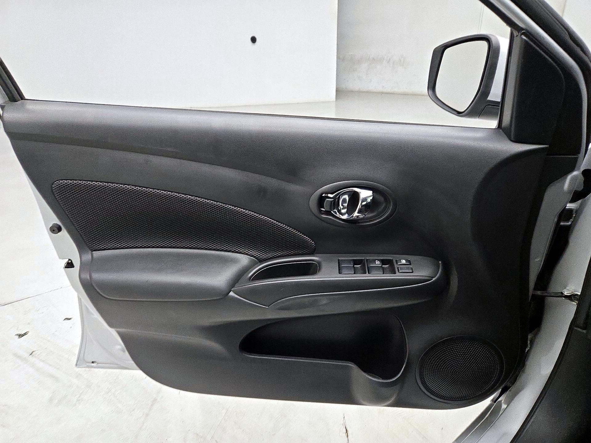 Thumbnail: 2017 Nissan Versa - 12