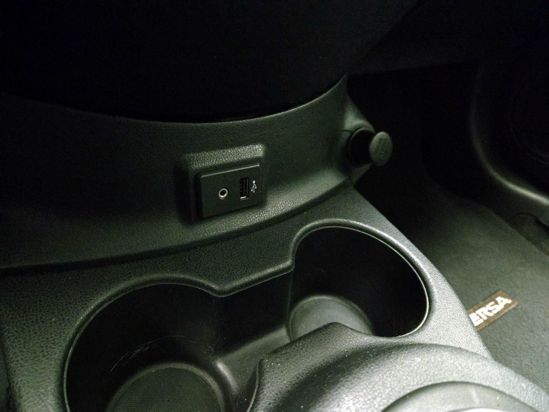 Thumbnail: 2017 Nissan Versa - 17