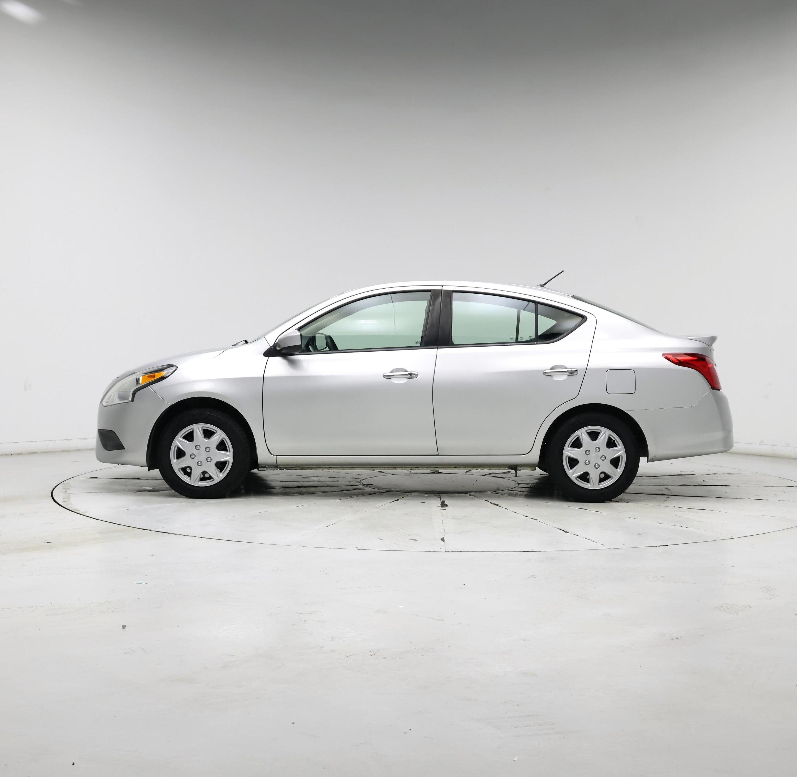 Thumbnail: 2017 Nissan Versa - 3