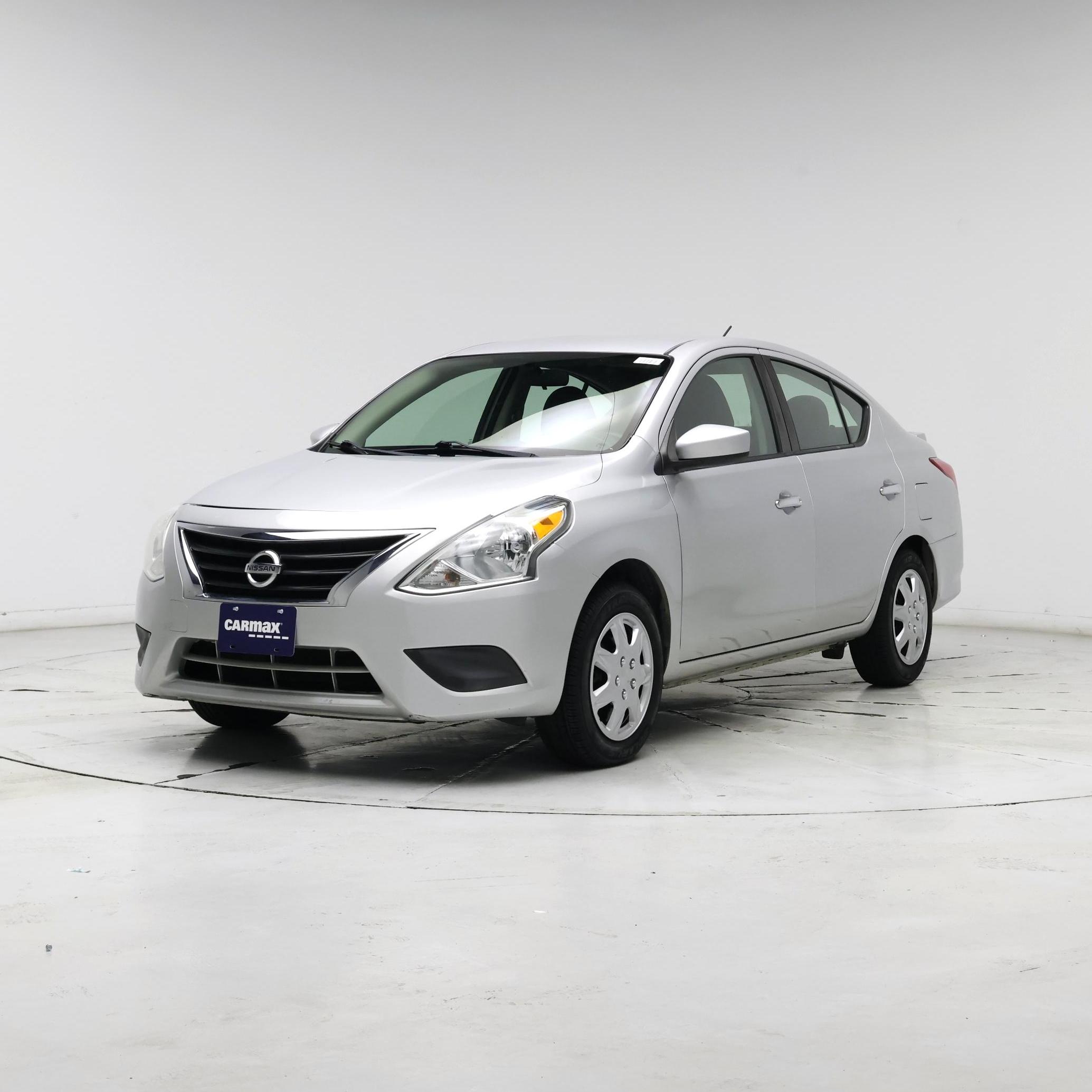 Thumbnail: 2017 Nissan Versa - 4