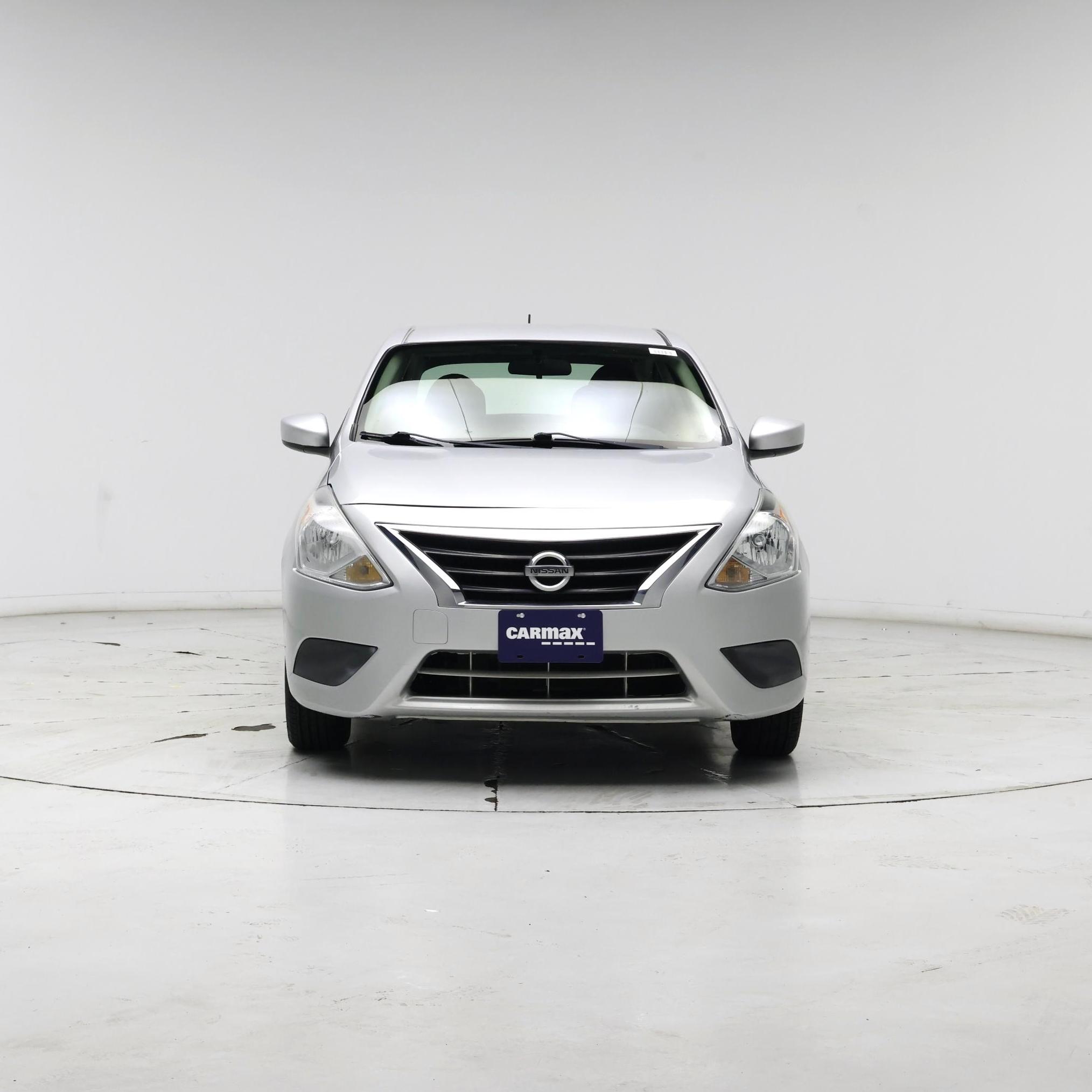 Thumbnail: 2017 Nissan Versa - 5