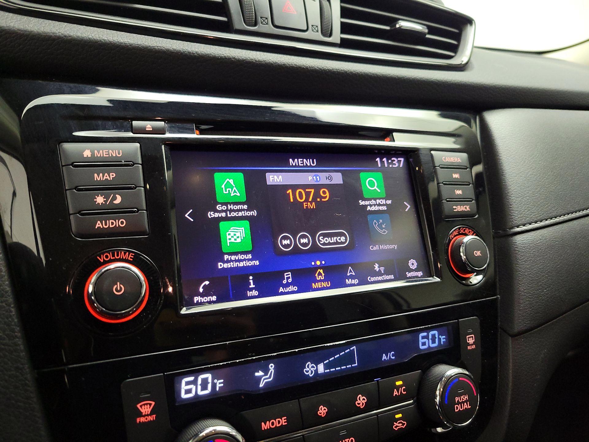 Thumbnail: 2019 Nissan Rogue - 16
