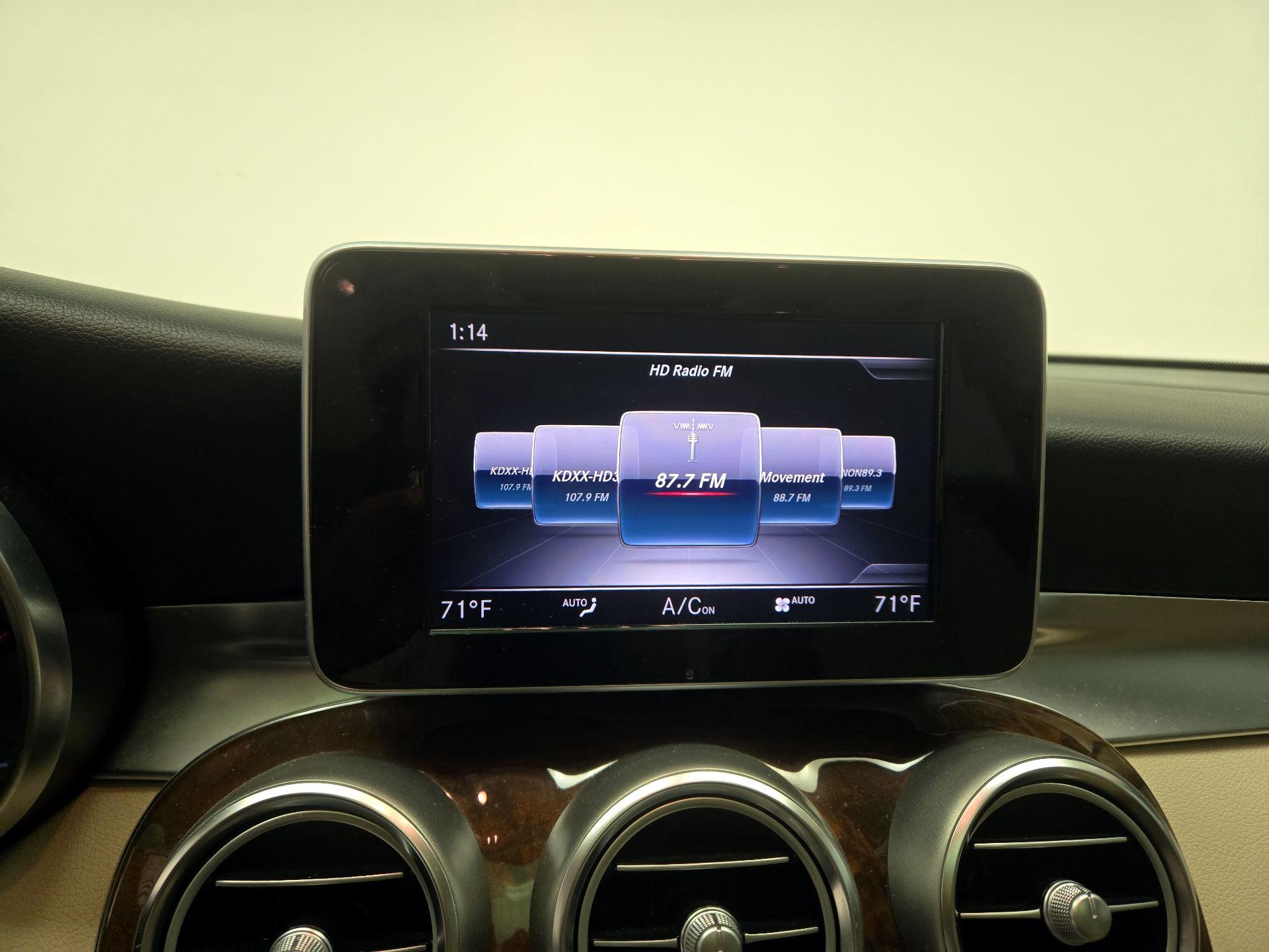 Thumbnail: 2018 Mercedes-Benz GLC - 15