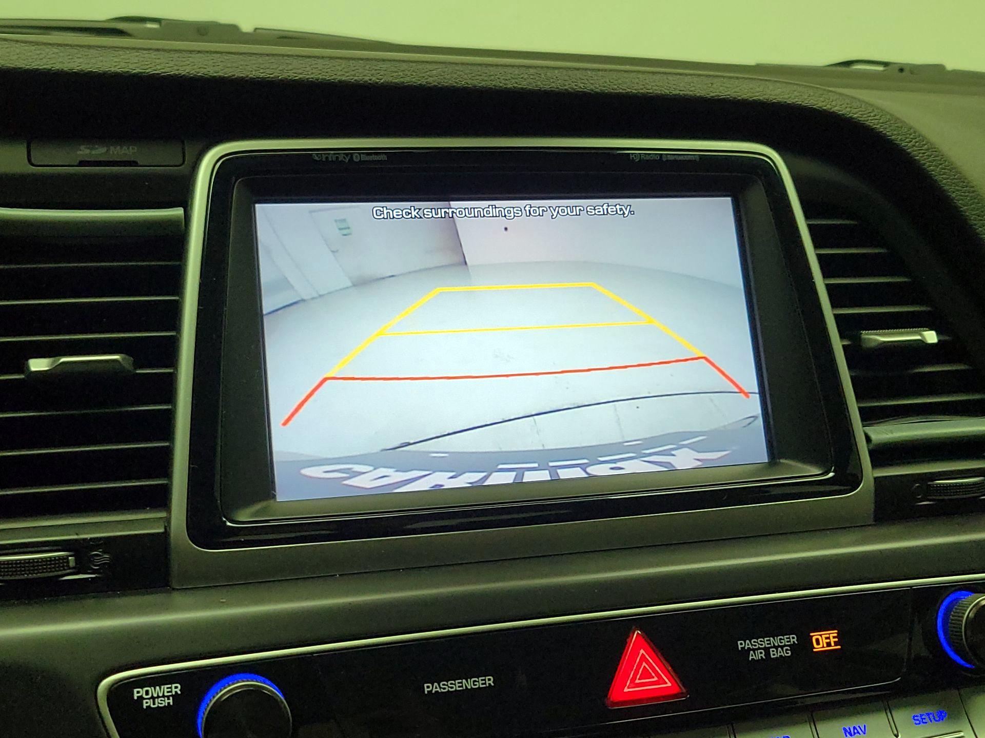 Thumbnail: 2019 Hyundai Sonata - 15