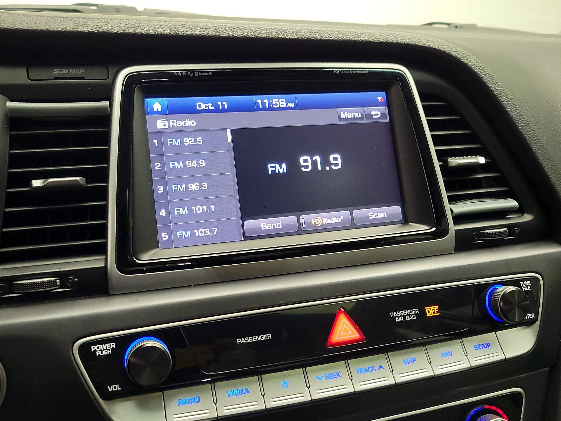 Thumbnail: 2019 Hyundai Sonata - 16