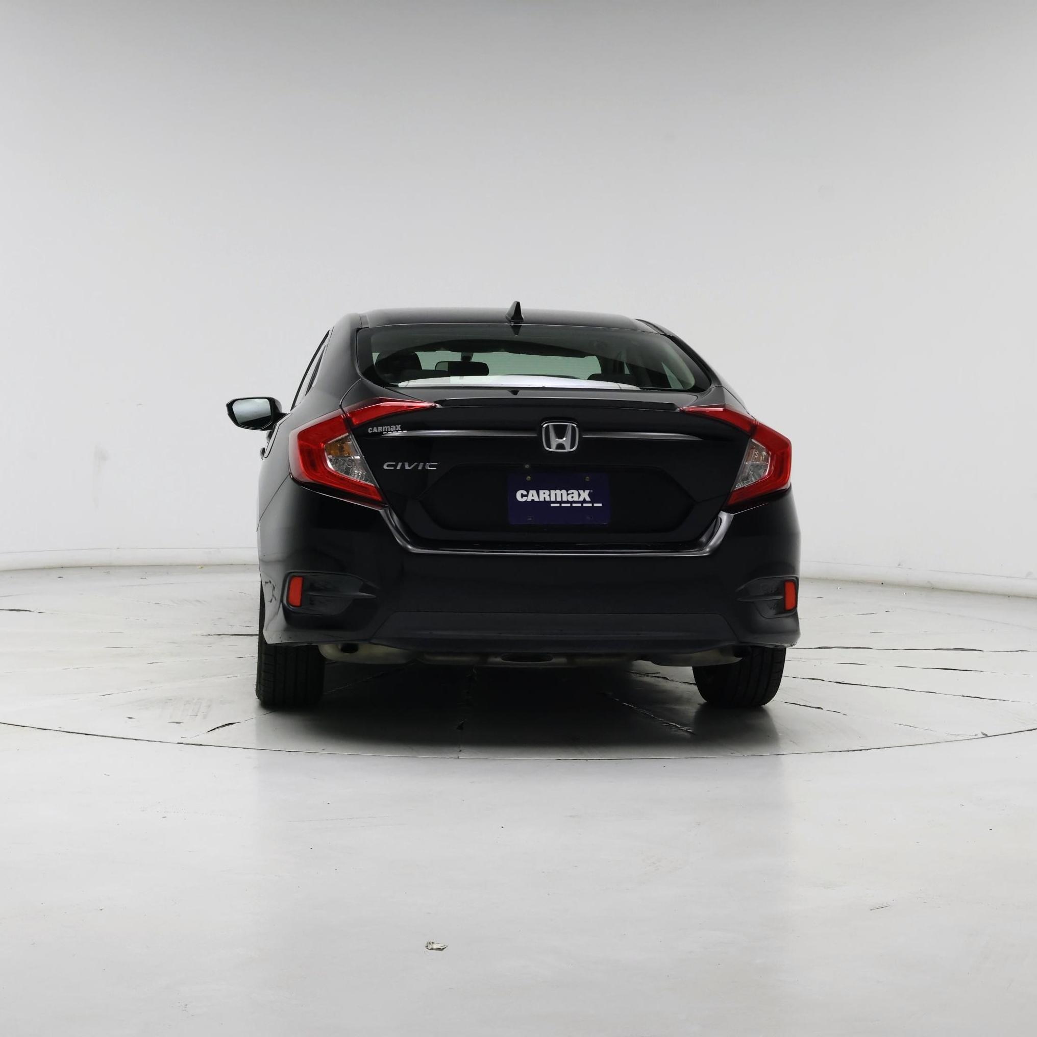 Thumbnail: 2017 Honda Civic - 6