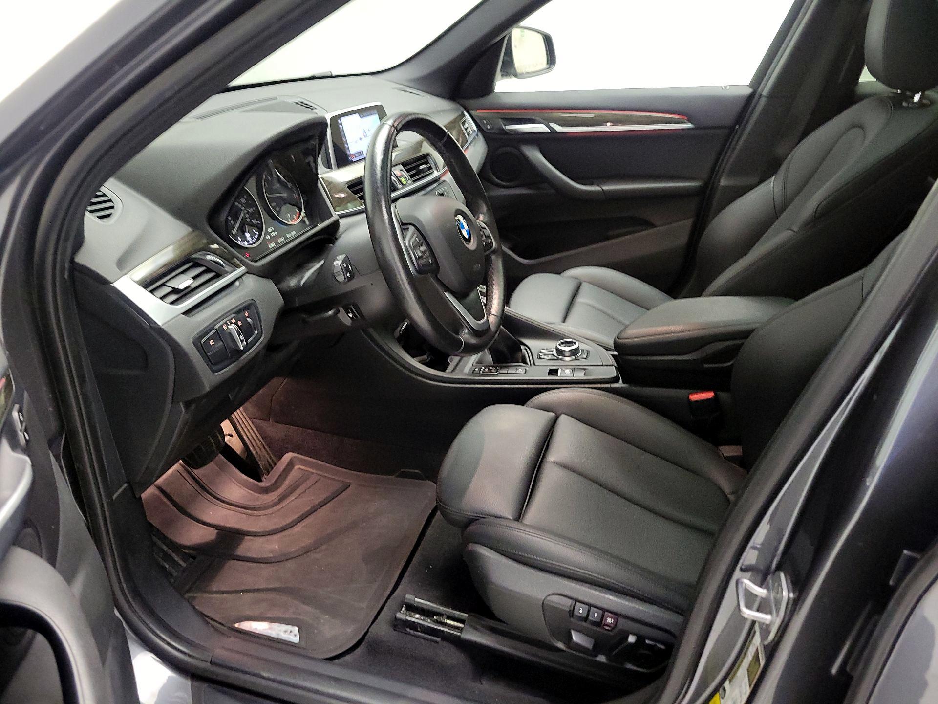 Thumbnail: 2018 BMW X1 - 11