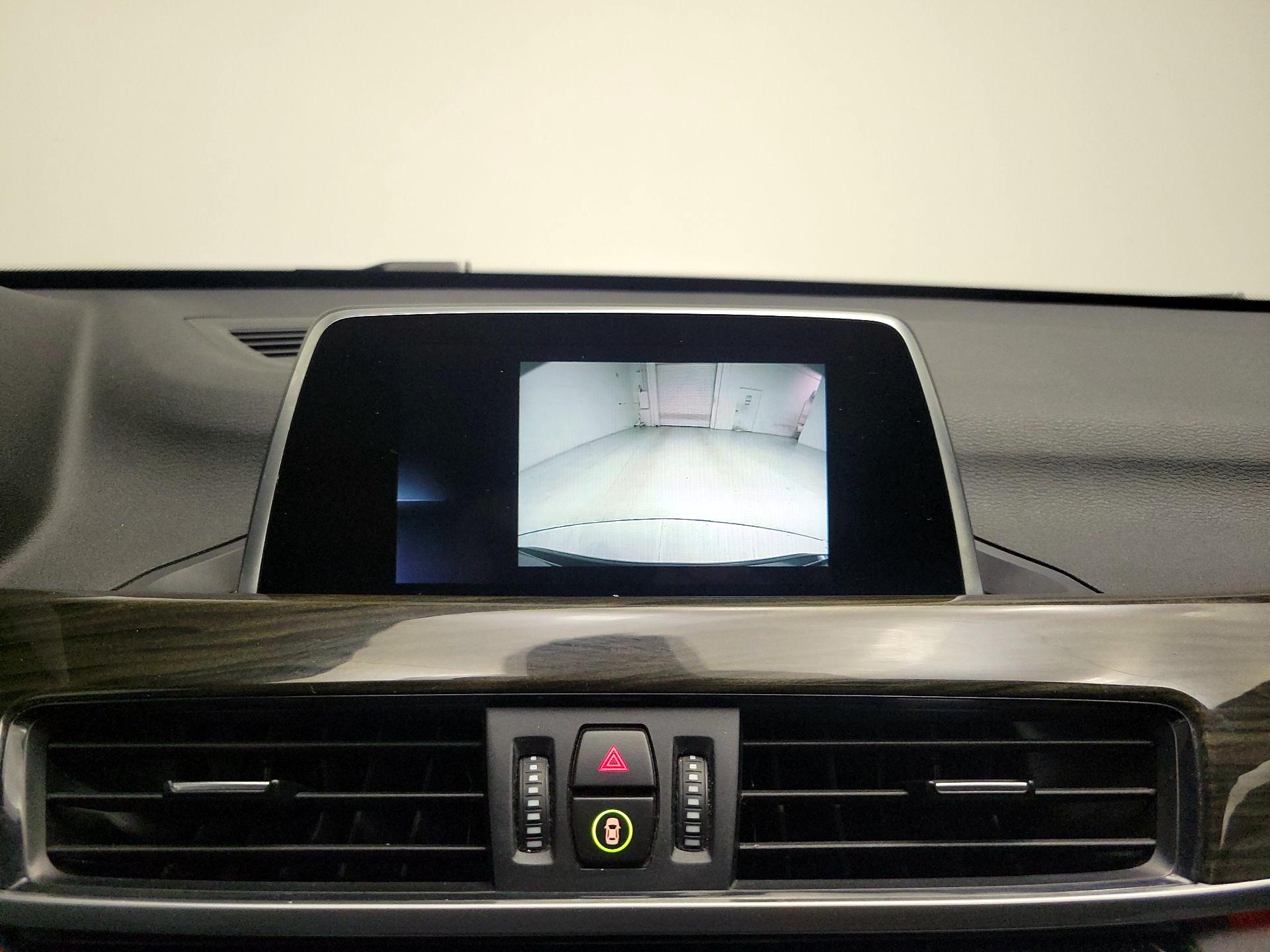 Thumbnail: 2018 BMW X1 - 15