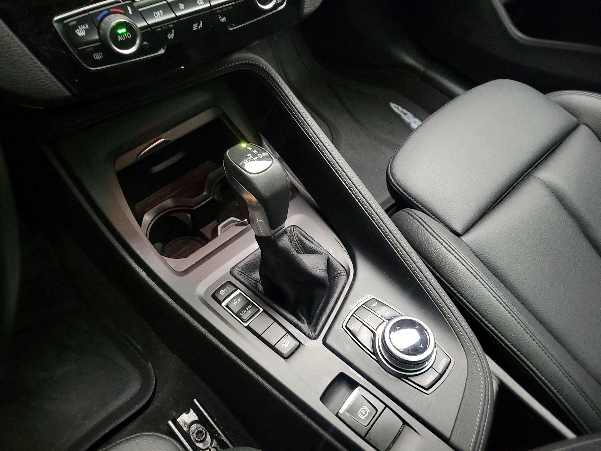 Thumbnail: 2018 BMW X1 - 18