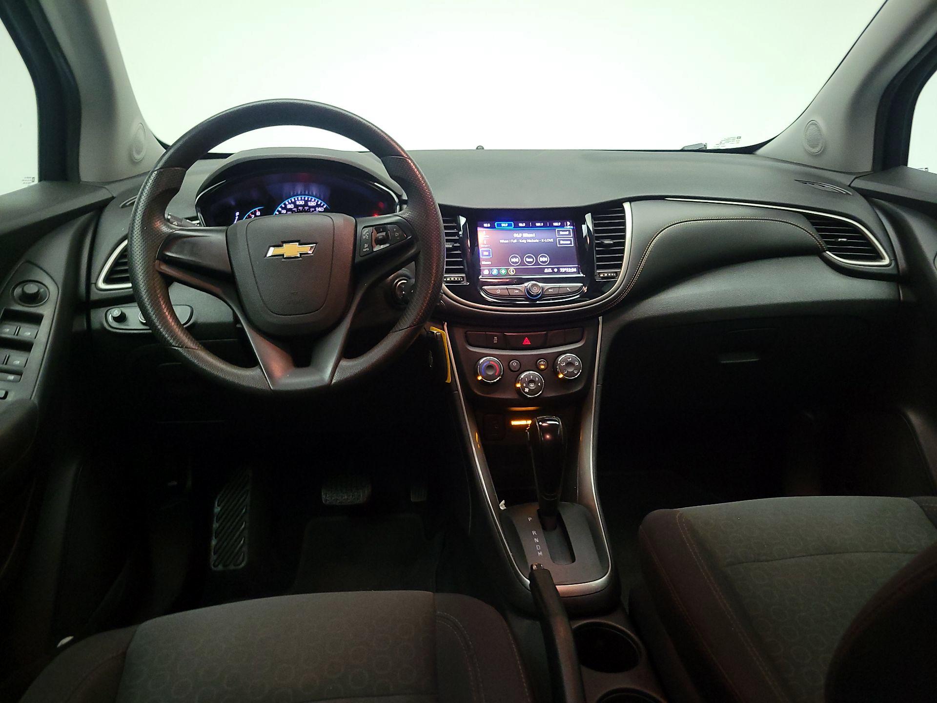 Thumbnail: 2020 Chevrolet Trax - 9