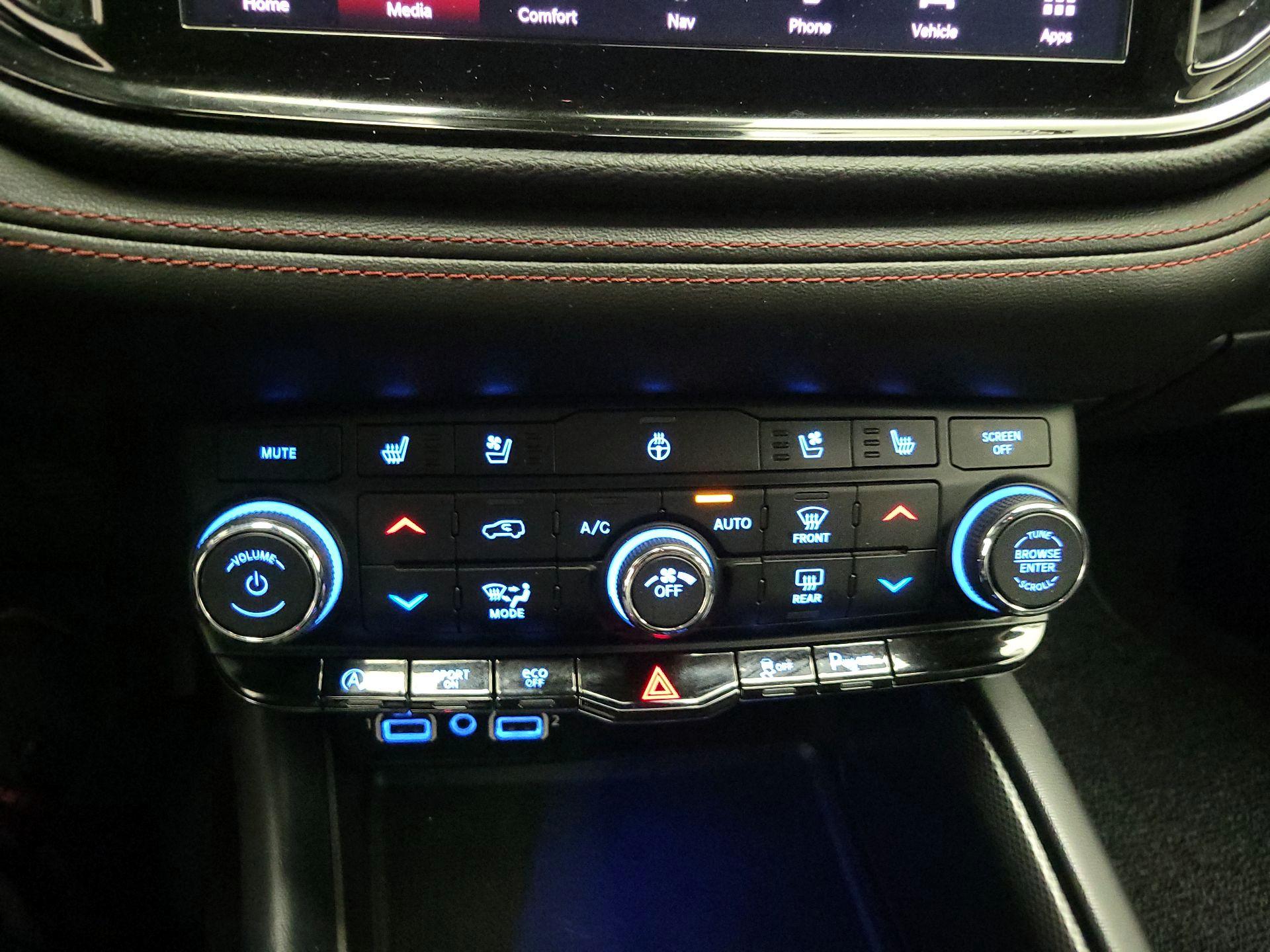 Thumbnail: 2023 Dodge Durango - 17