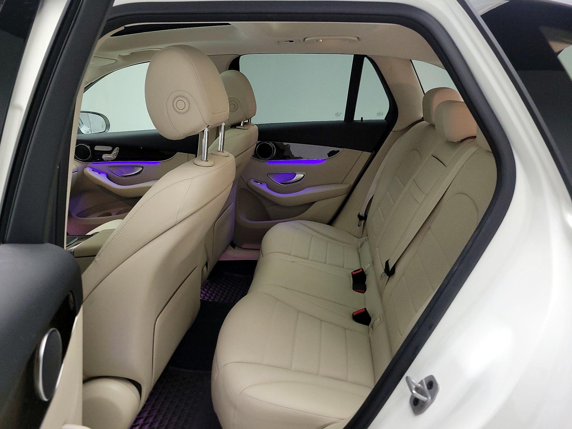 Thumbnail: 2022 Mercedes-Benz GLC - 19