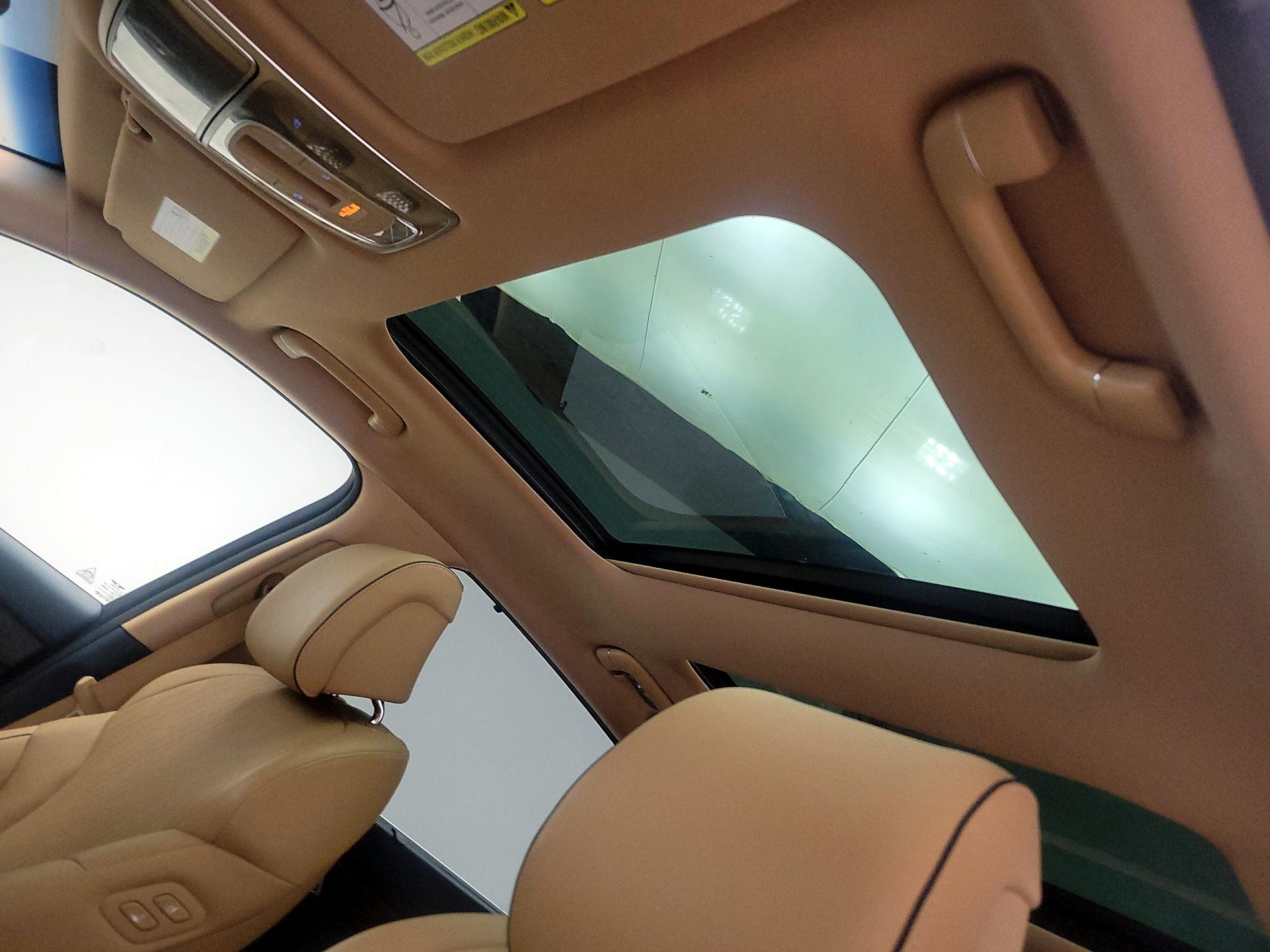 Thumbnail: 2021 Genesis GV80 - 20