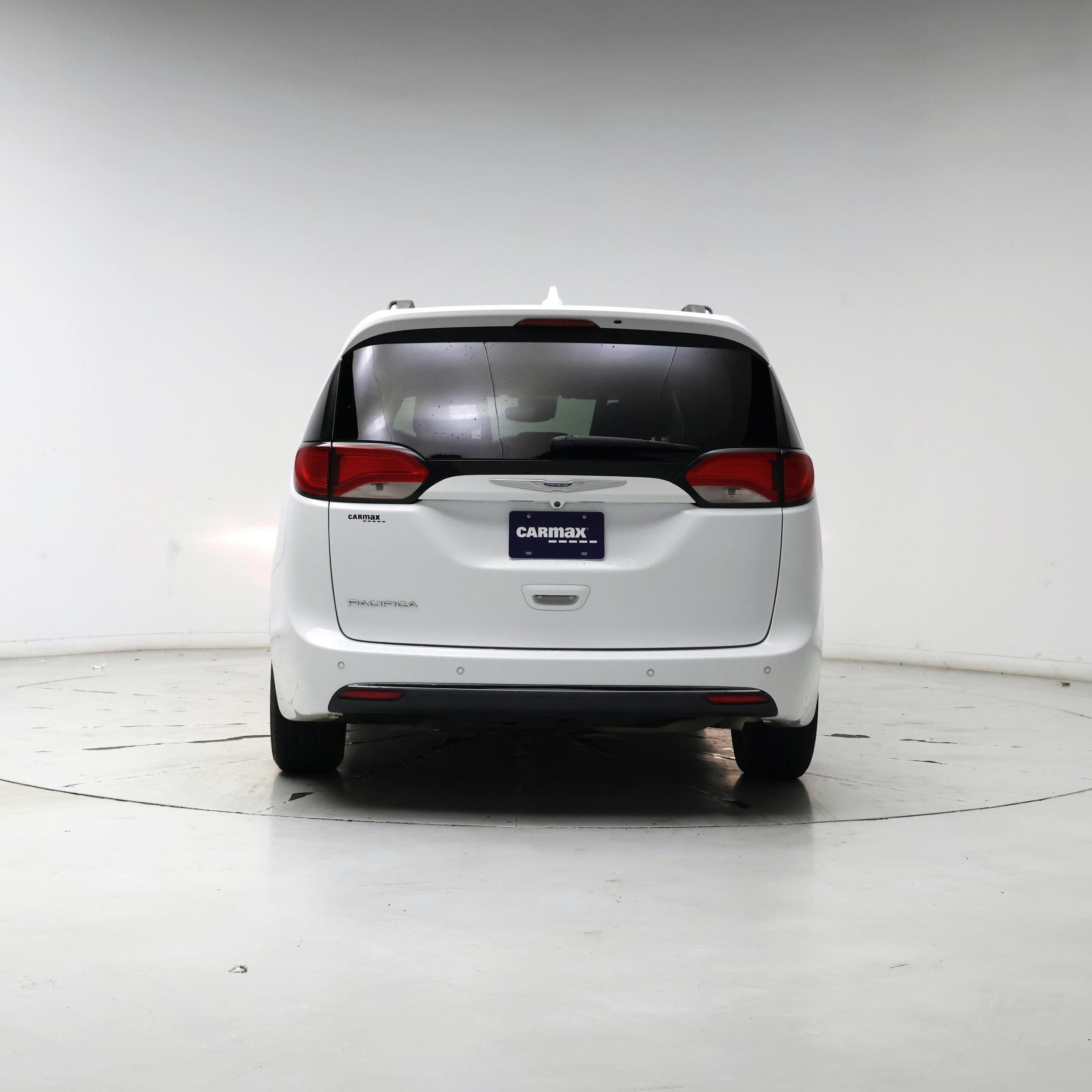 Thumbnail: 2020 Chrysler Pacifica - 6