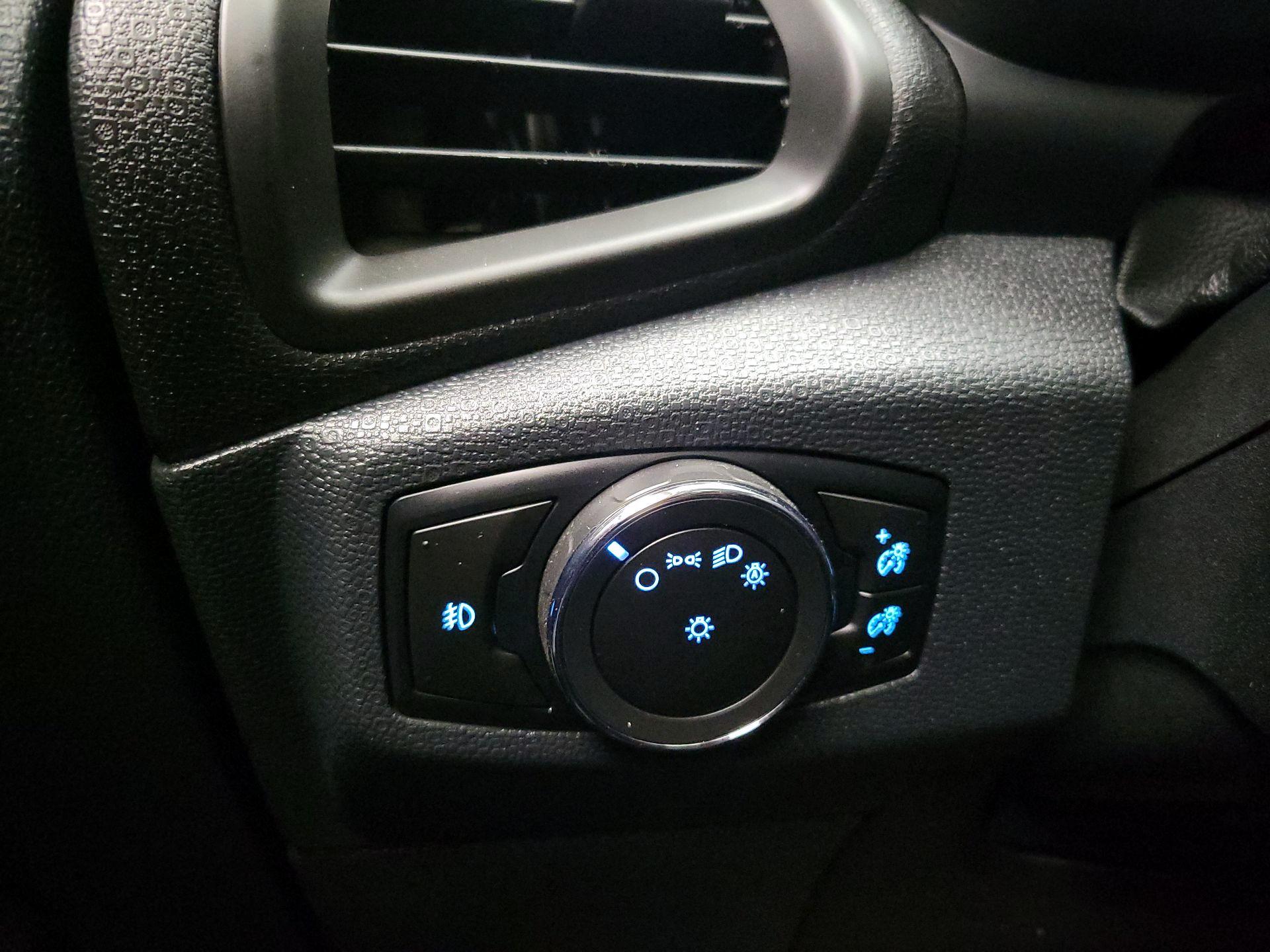 Thumbnail: 2021 Ford EcoSport - 13