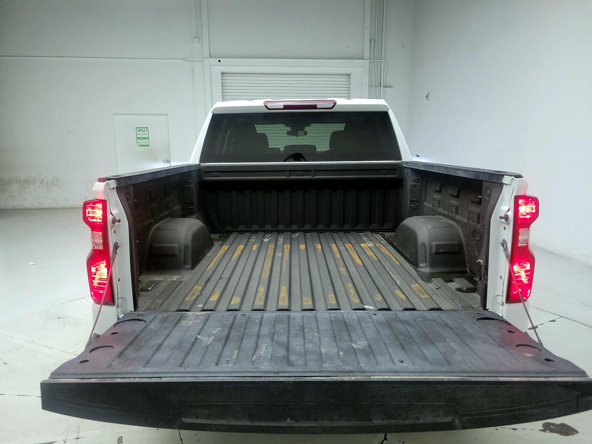 Thumbnail: 2023 Chevrolet Silverado 1500 - 20