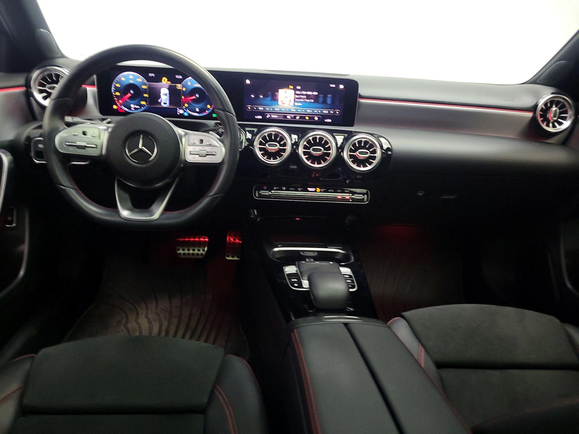 Thumbnail: 2020 Mercedes-Benz A-Class - 9