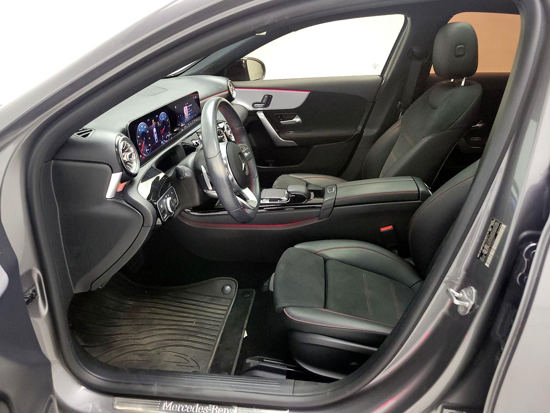 Thumbnail: 2020 Mercedes-Benz A-Class - 11