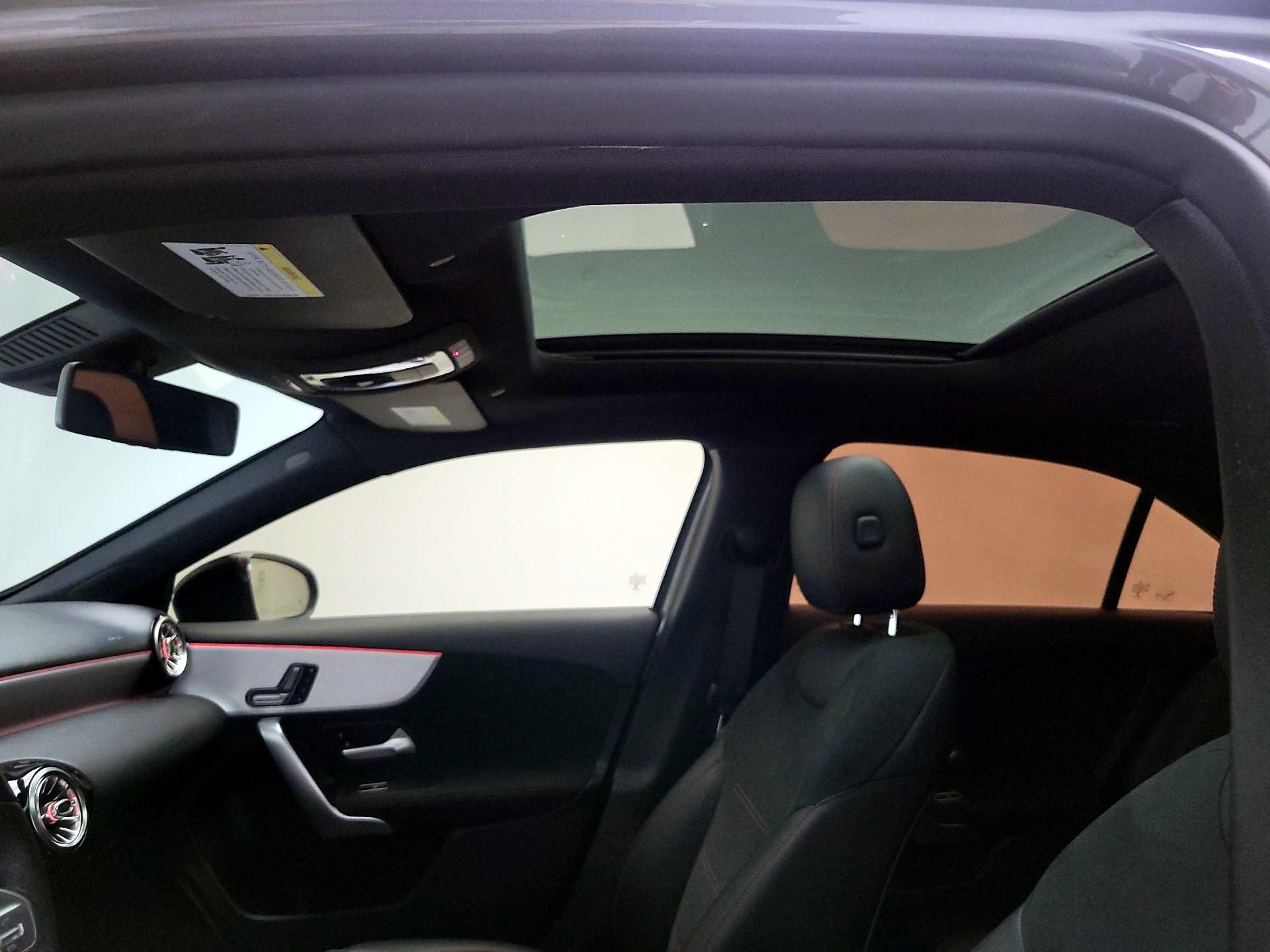 Thumbnail: 2020 Mercedes-Benz A-Class - 18