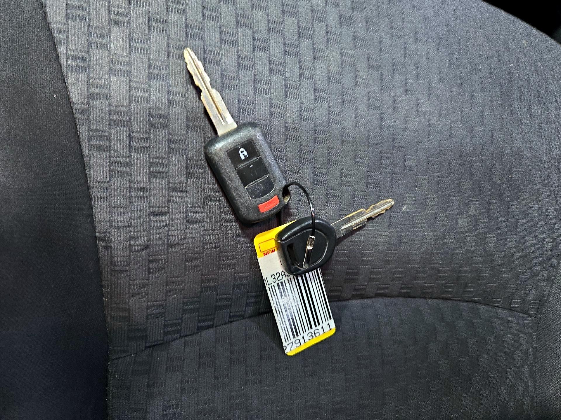 Thumbnail: 2017 Mitsubishi Mirage - 20