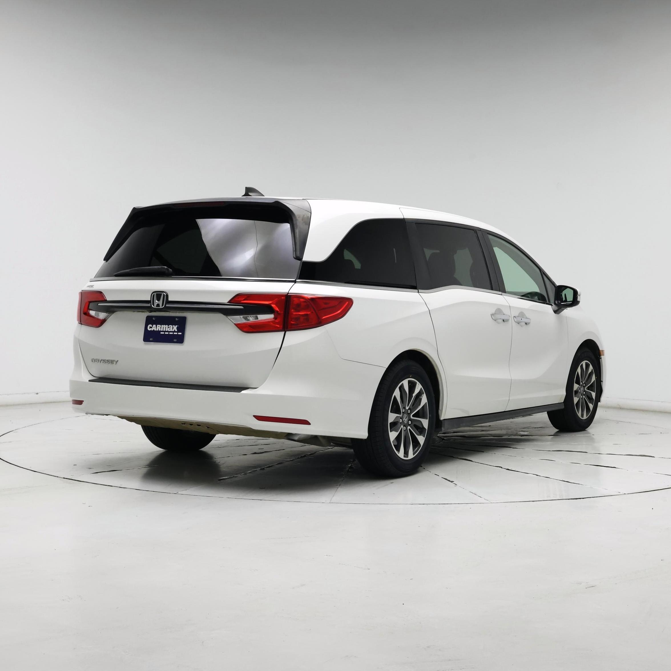 Thumbnail: 2021 Honda Odyssey - 8