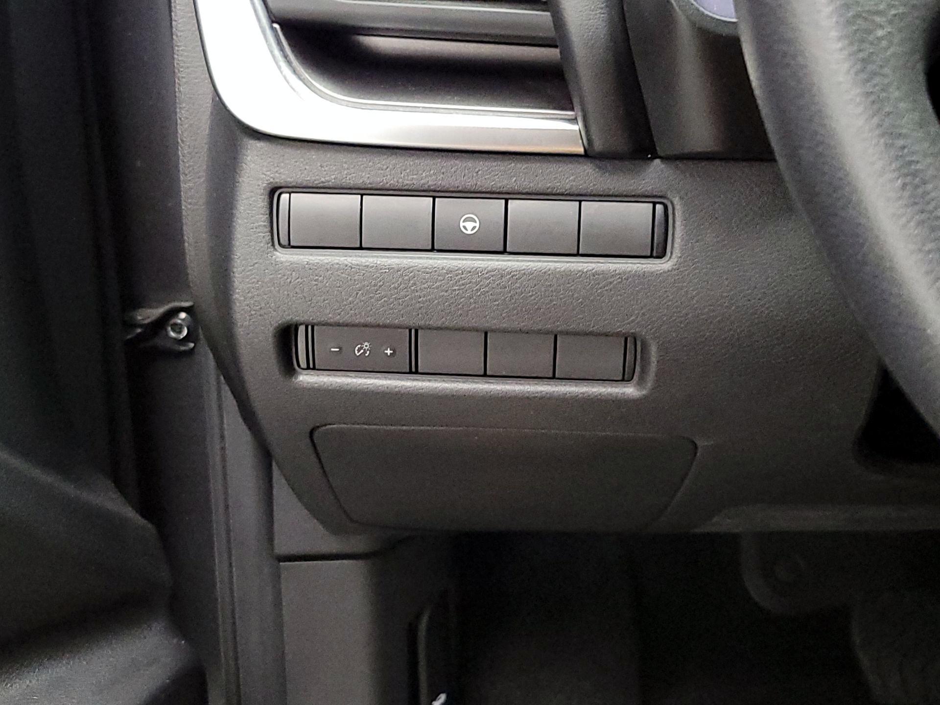 Thumbnail: 2023 Nissan Rogue - 13