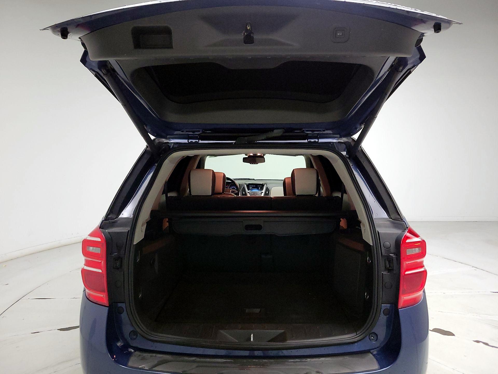 Thumbnail: 2016 Chevrolet Equinox - 18