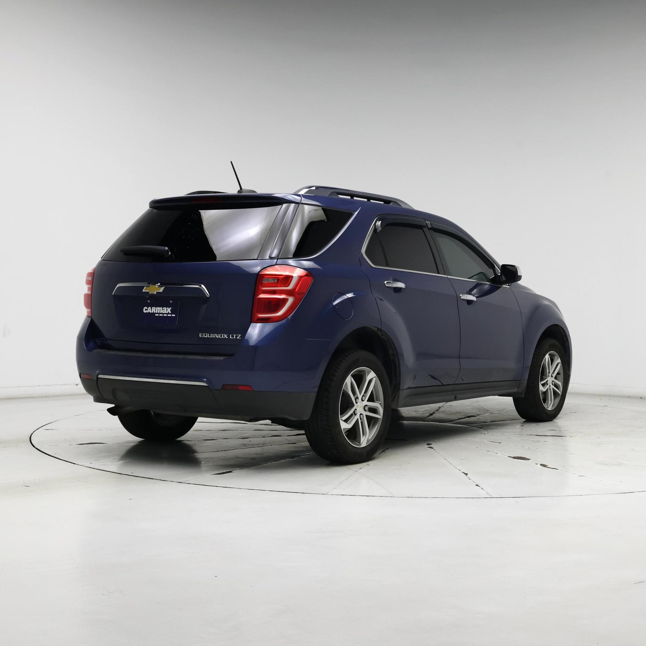 Thumbnail: 2016 Chevrolet Equinox - 8